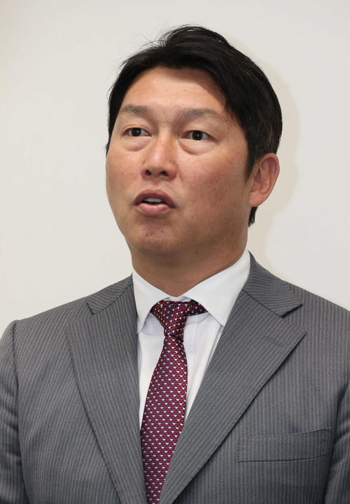 【広島】新井監督「近道なんかない」秋の“鬼キャンプ”予告「得点力不足否めない　一番の課題」