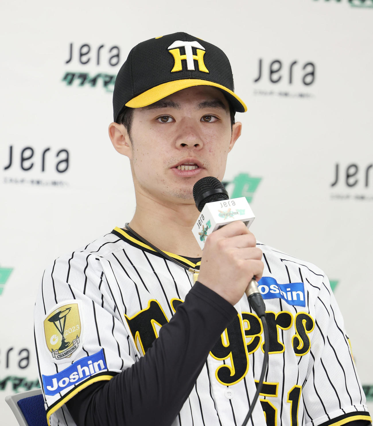 セ・リーグCSファーストSの前日会見に臨む阪神中野（撮影・前田充）