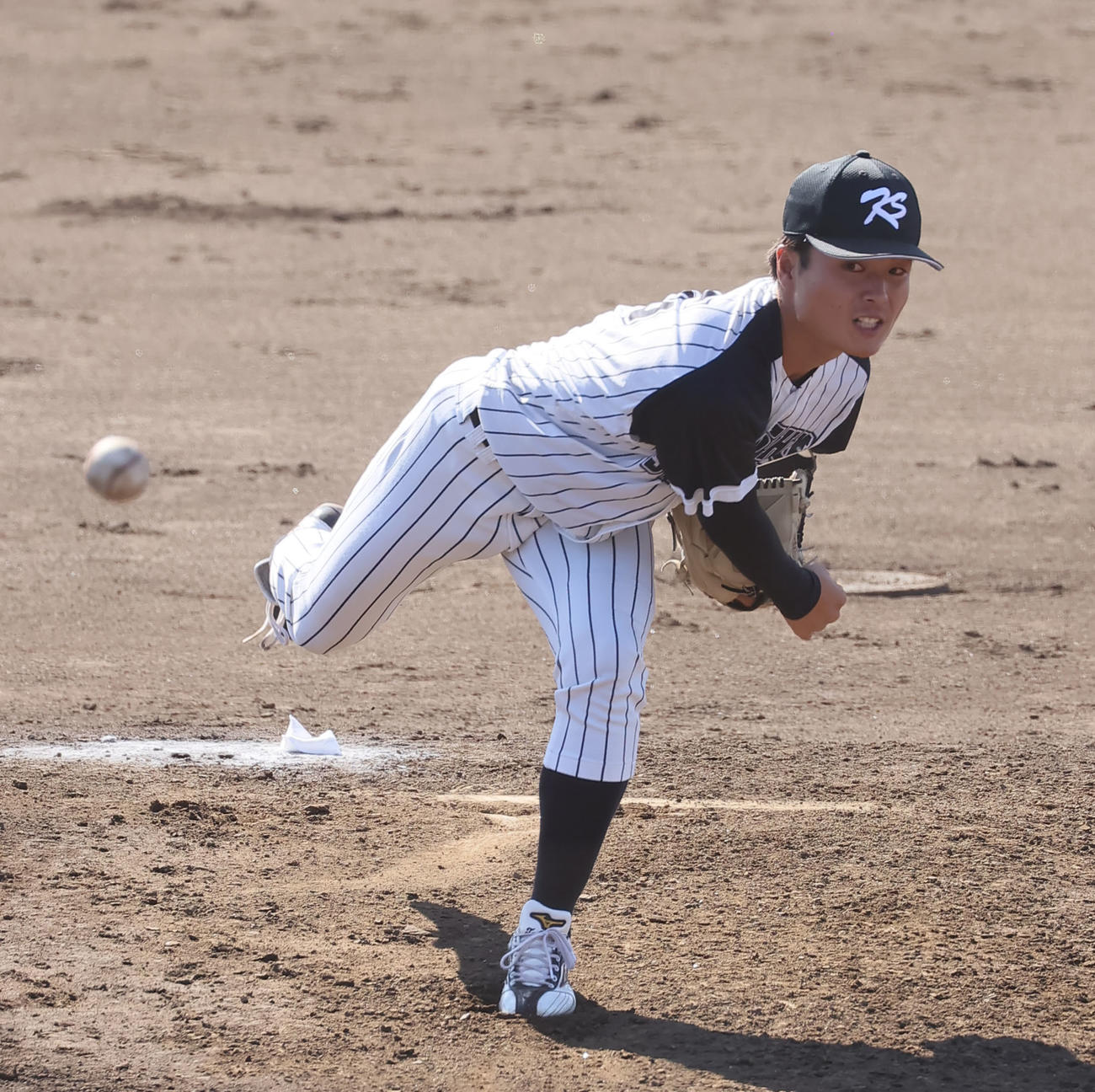 九産大対日経大　2番手で登板した高野（撮影・鬼束羽瑠菜）