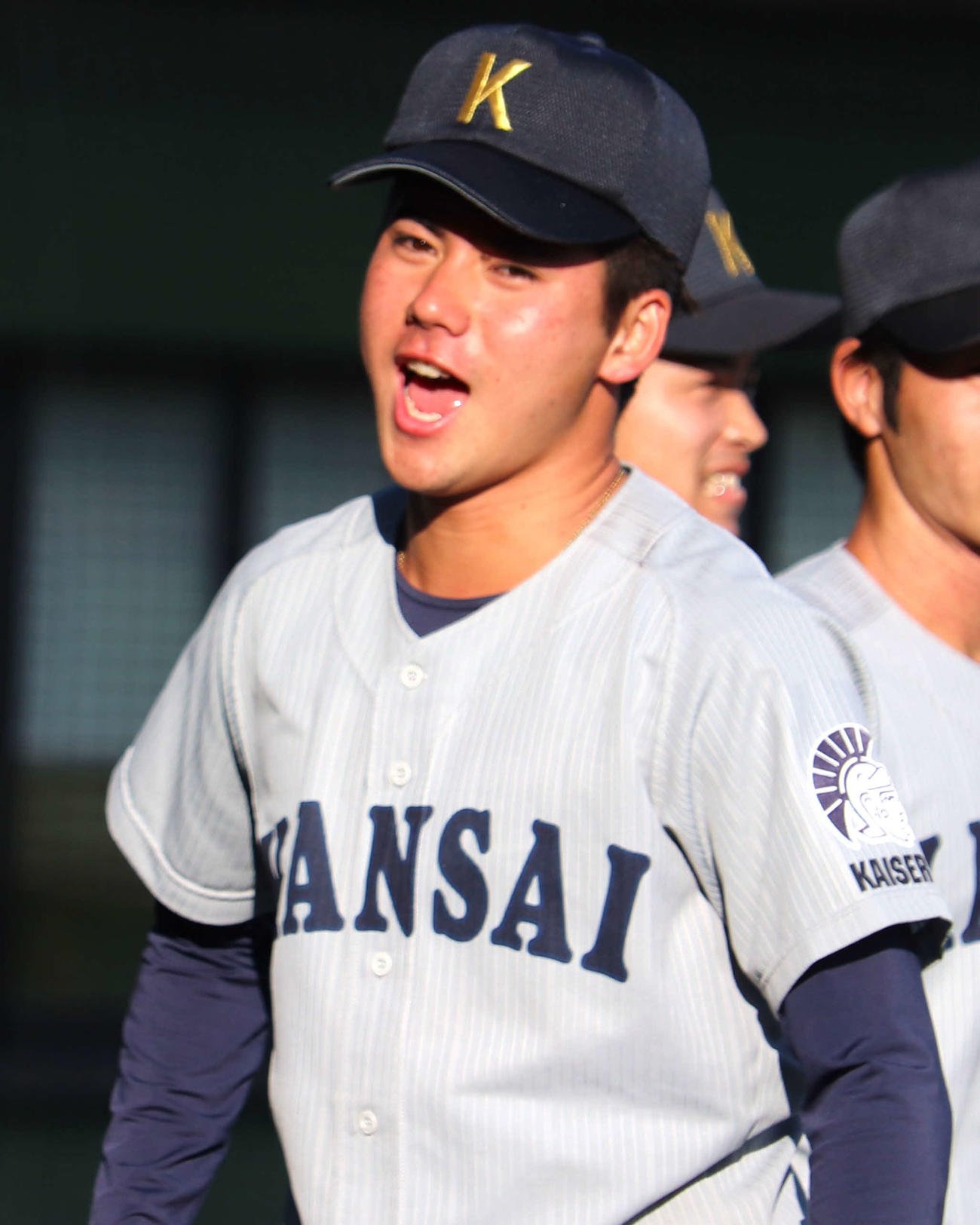関学大との1回戦　円陣後にほえた、関大・金丸（撮影・中島麗）