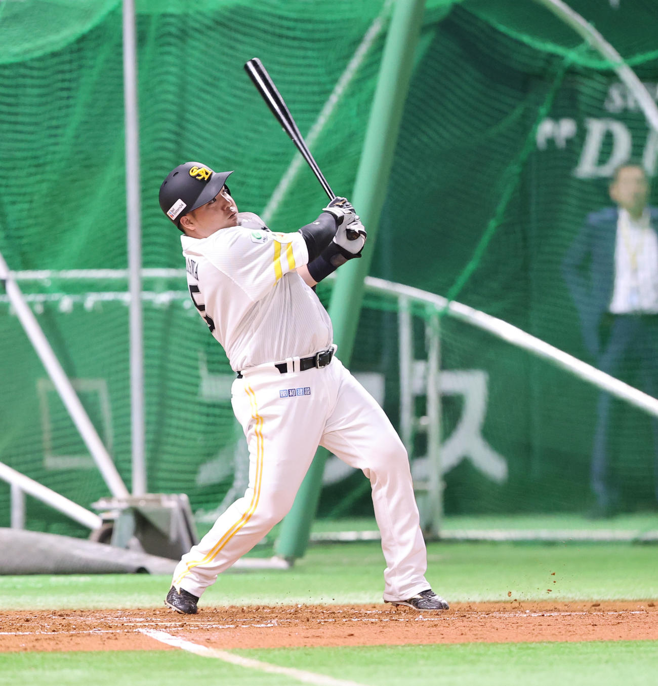 実戦形式で本塁打を放つ山川（撮影・梅根麻紀）
