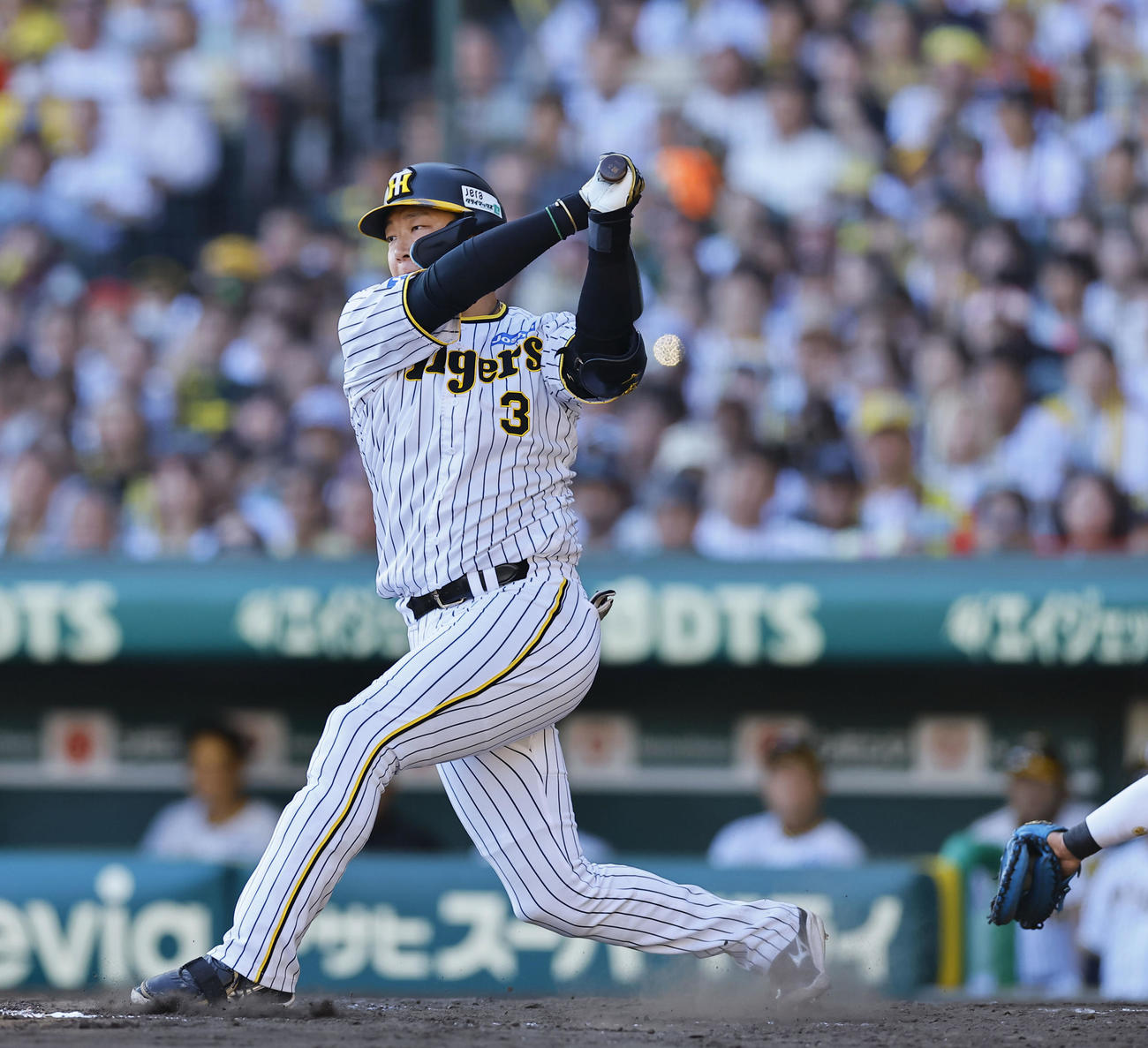 阪神対DeNA 5回裏阪神2死一、二塁、大山は三振に倒れる（撮影・藤尾明華）