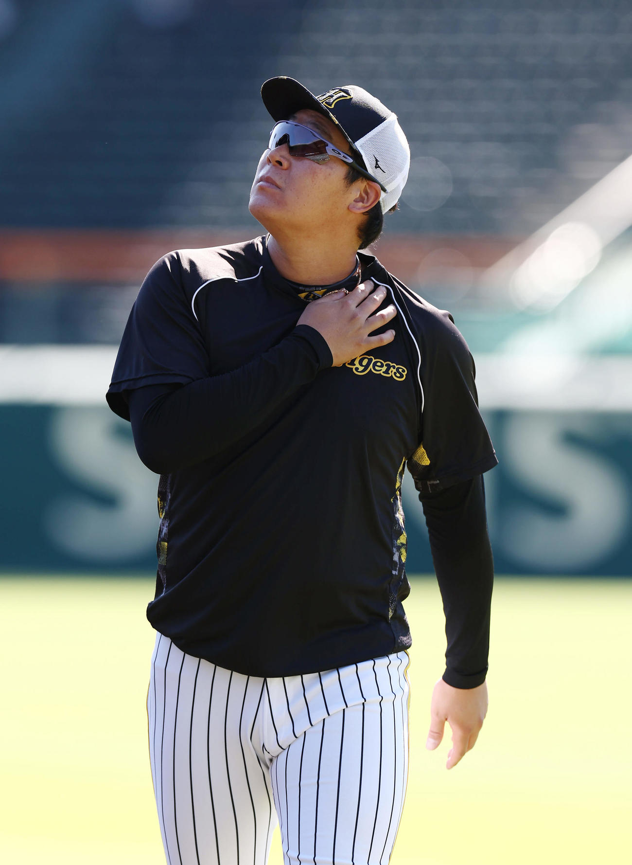 阪神対DeNA　試合前練習に臨む阪神大山（撮影・前田充）