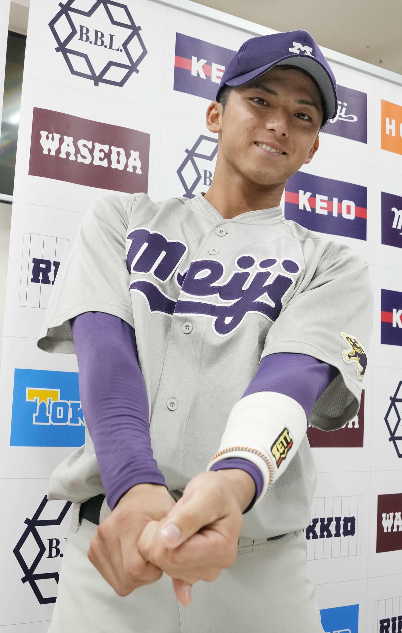 明大対立大　3安打で勝利に貢献した明大・宗山（撮影・小沢裕）