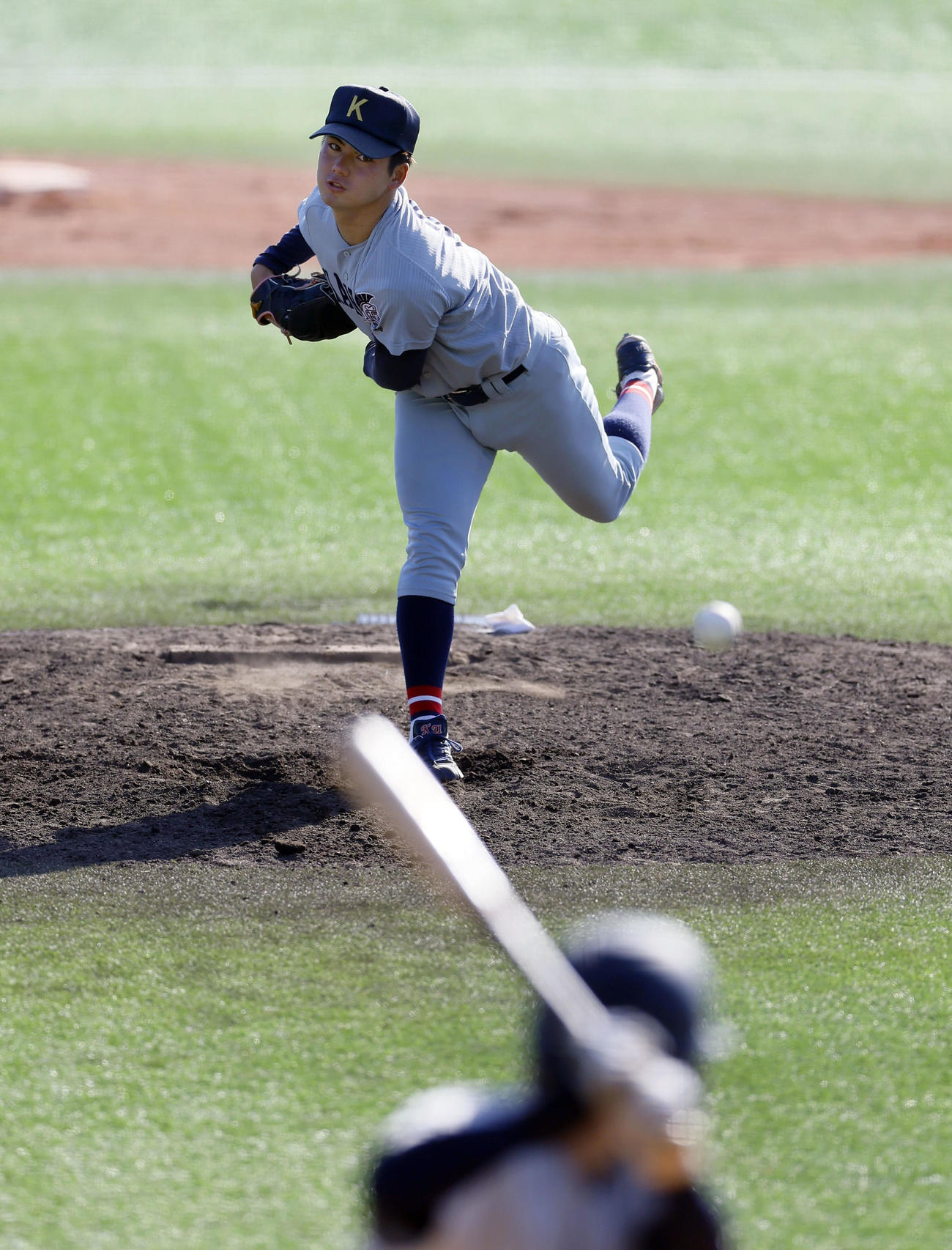 関学大対関大　9回から登板し2回を無失点に抑えた関大・金丸（撮影・藤尾明華）