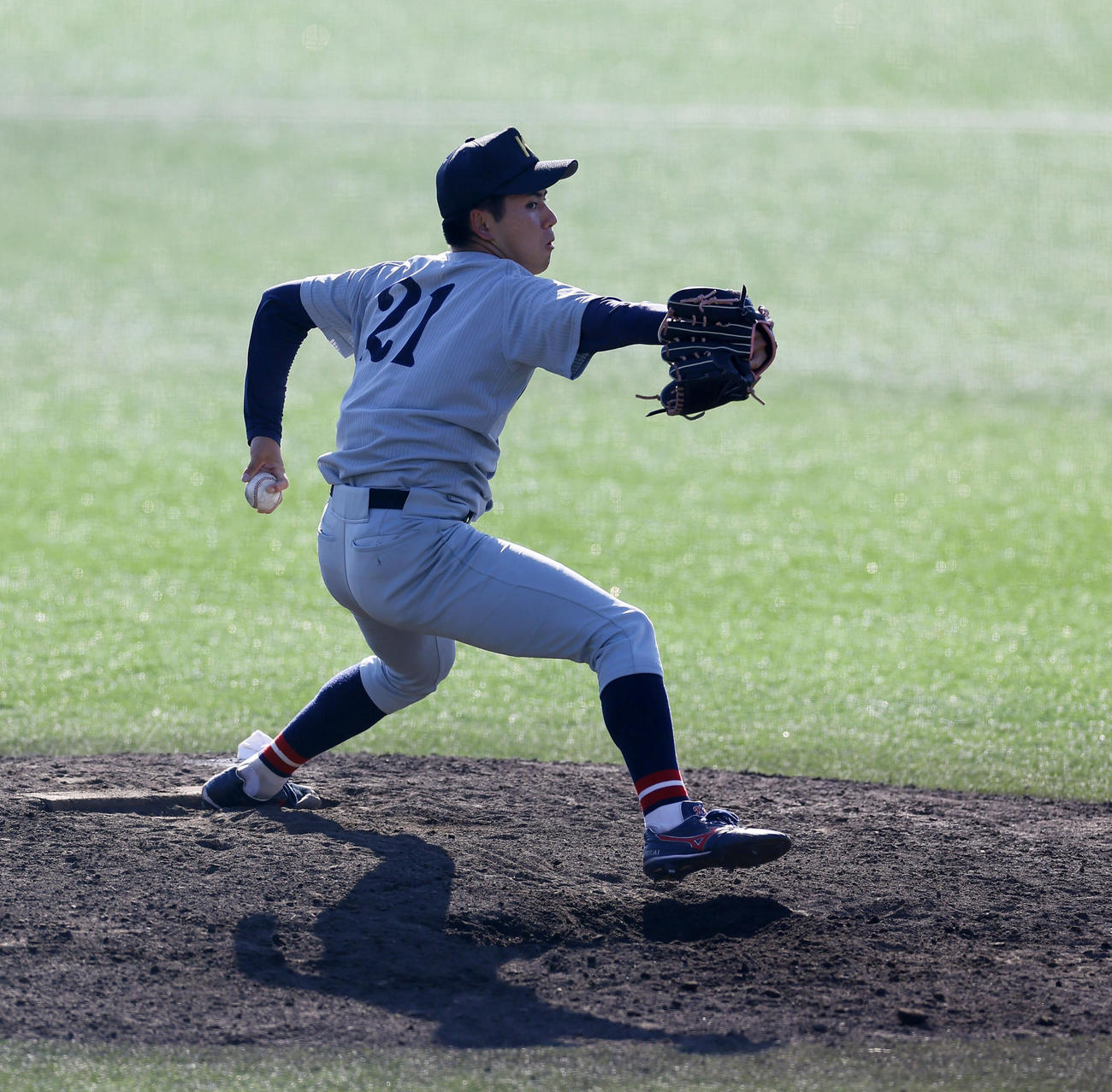 関学大対関大　9回から登板し2回を無失点に抑えた関大・金丸（撮影・藤尾明華）
