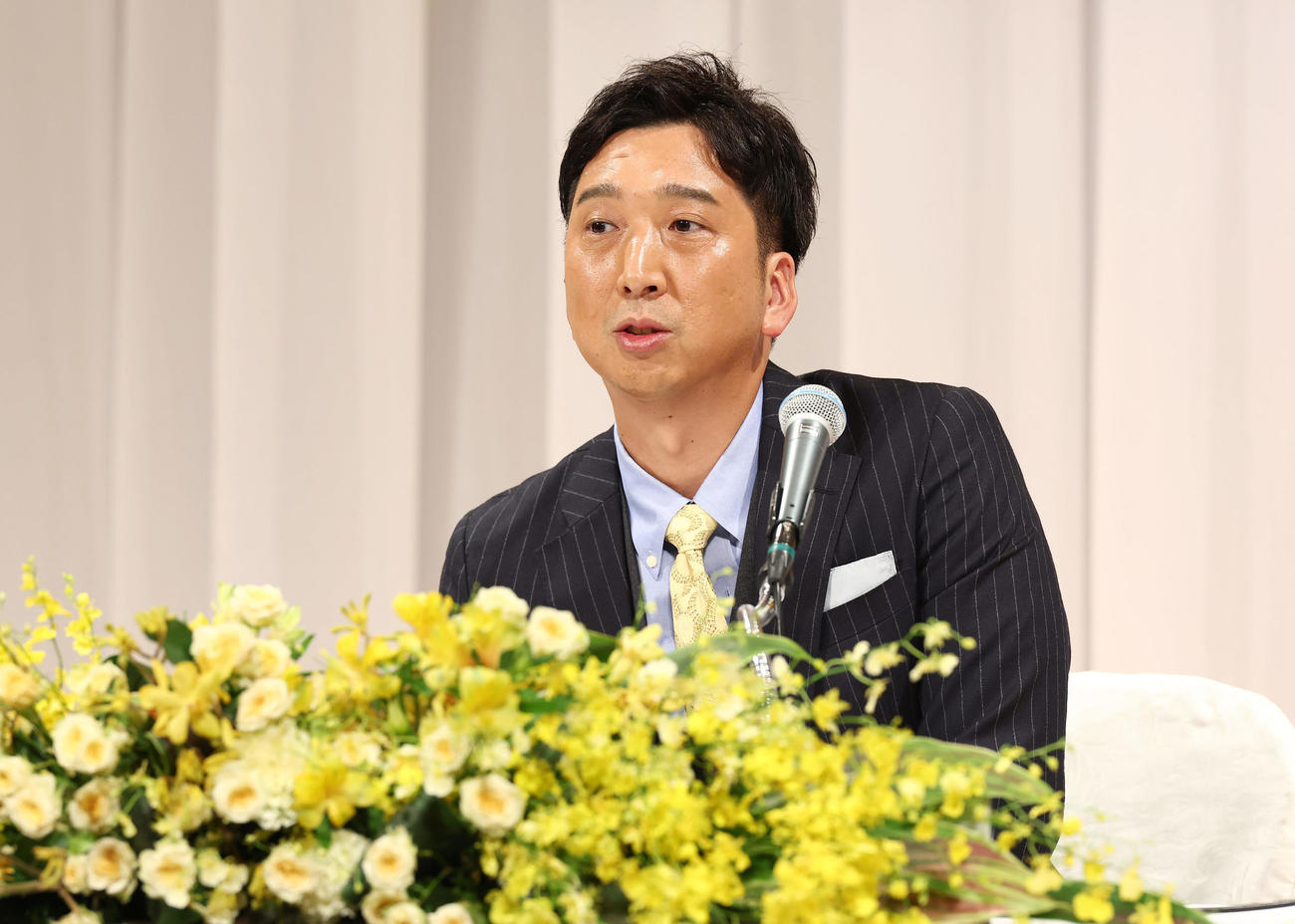 就任会見に臨む阪神藤川新監督（撮影・前田充）