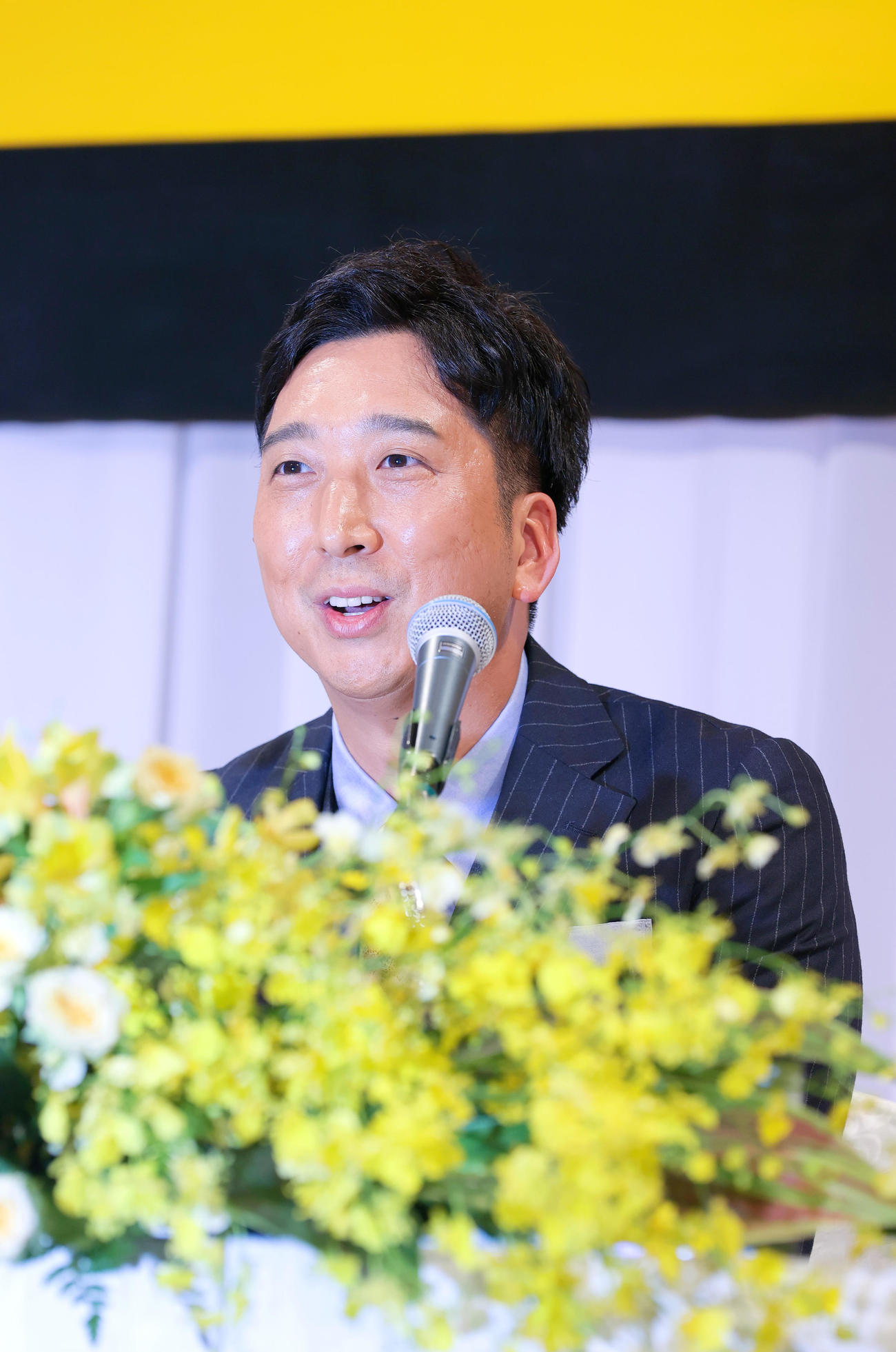 阪神の監督に就任し会見する藤川新監督（撮影・上山淳一）