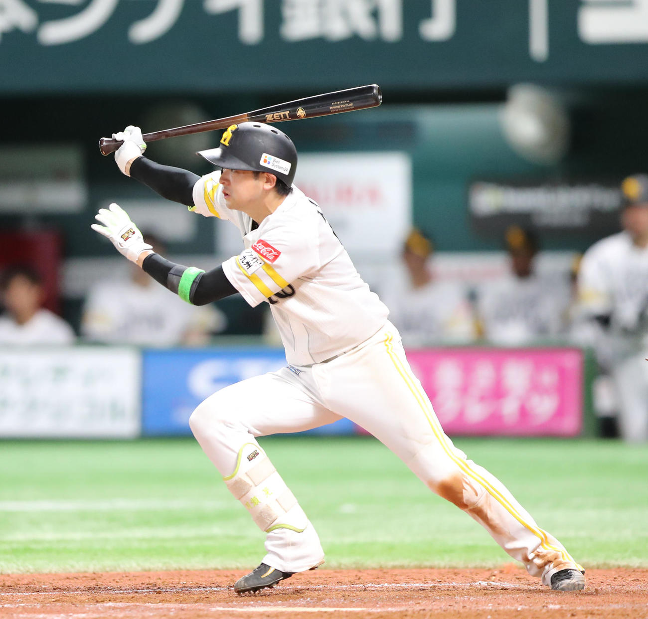 ソフトバンク対日本ハム　3回裏ソフトバンク1死、川瀬は中前打を放つ（撮影・鬼束羽瑠菜）