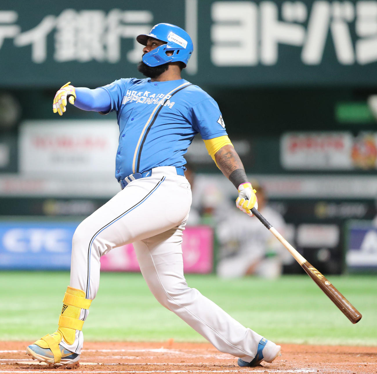 ソフトバンク対日本ハム　7回表日本ハム無死、レイエスは左中間に本塁打を放つ（撮影・鬼束羽瑠菜）