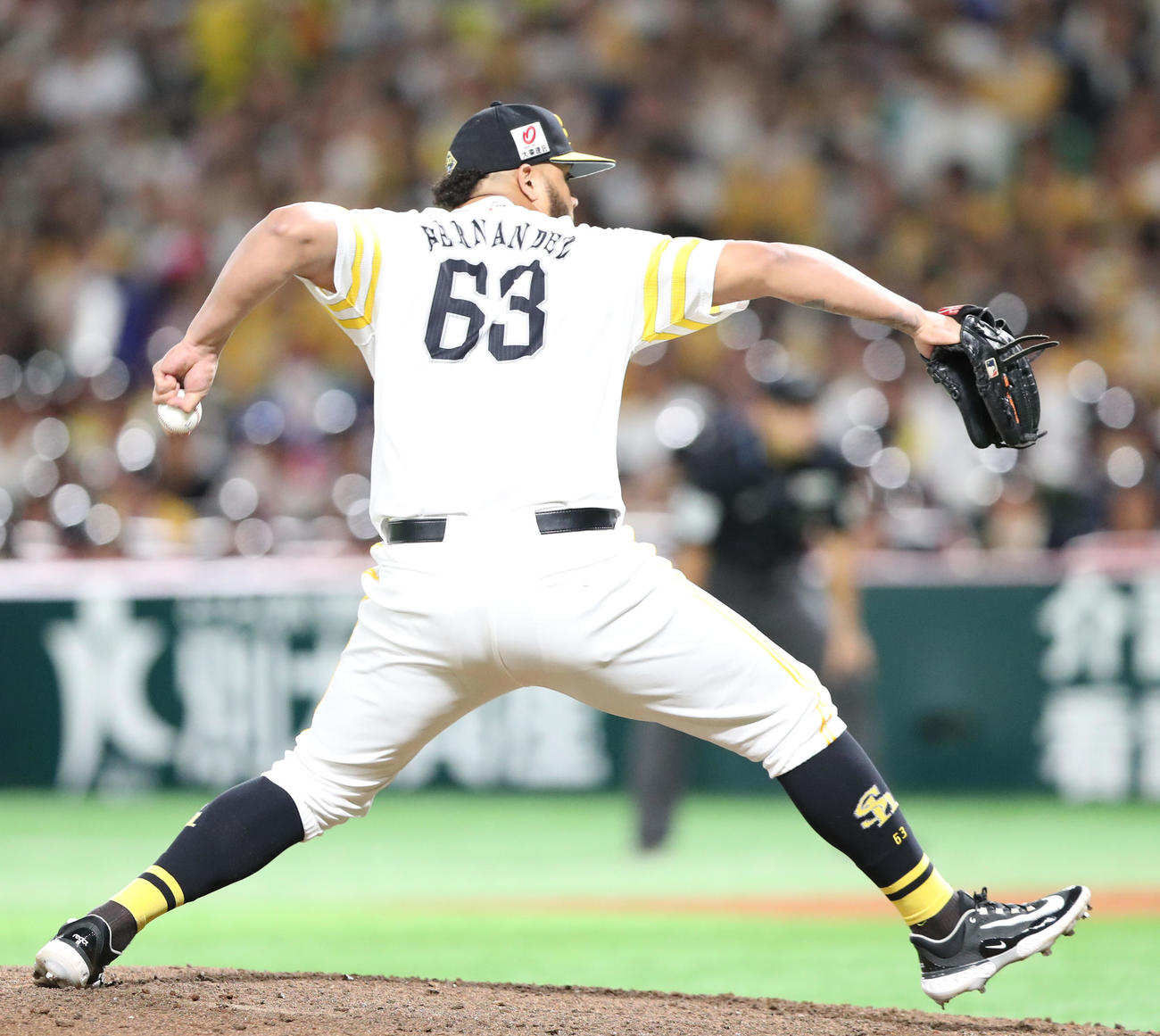 ソフトバンク対日本ハム　2番手で登板したヘルナンデス（撮影・鬼束羽瑠菜）