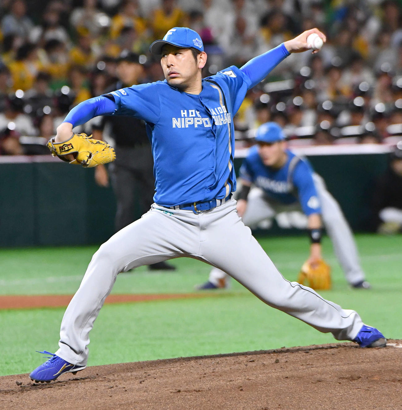 ソフトバンク対日本ハム　日本ハム先発の加藤貴（撮影・岩下翔太）