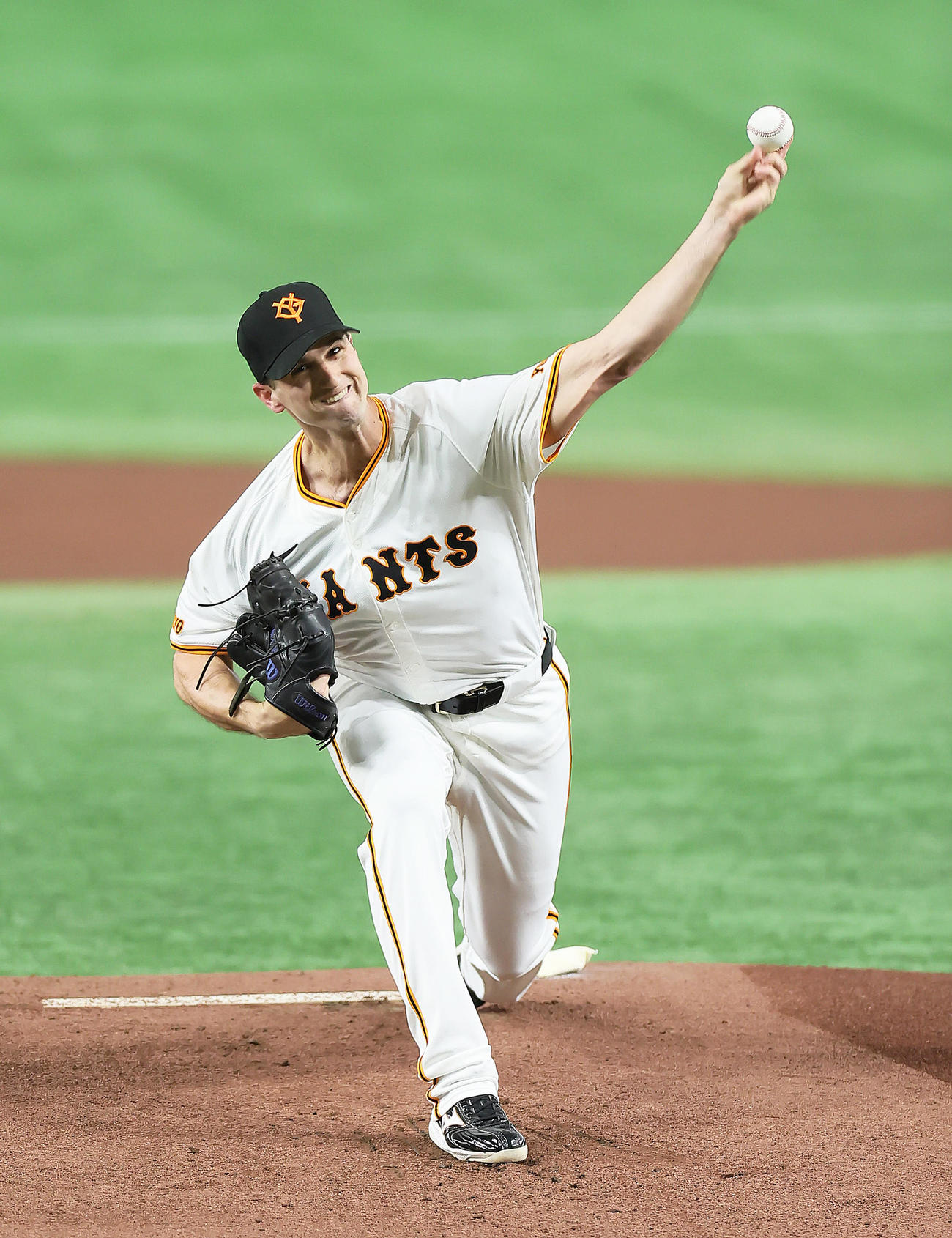 巨人対DeNA　巨人先発のグリフィン（撮影・足立雅史）