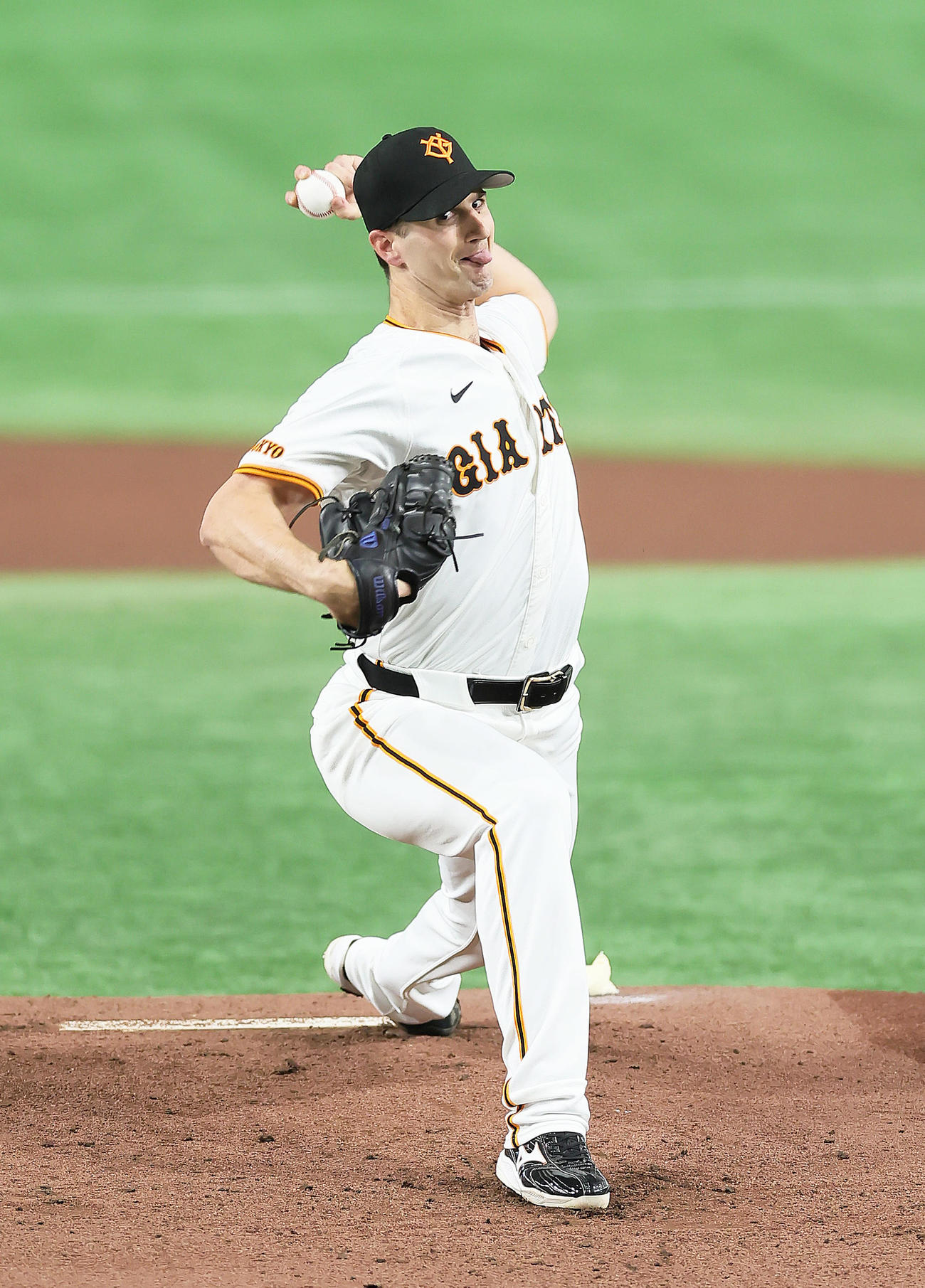 巨人対DeNA　巨人先発のグリフィン（撮影・足立雅史）
