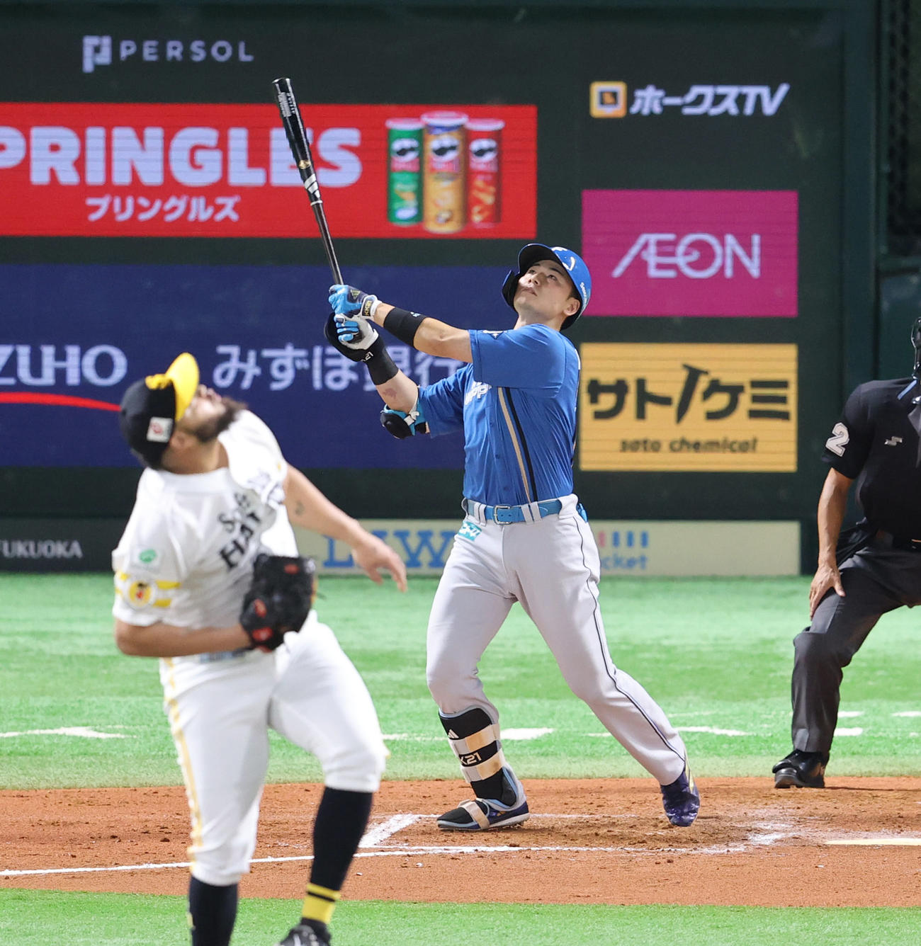 ソフトバンク対日本ハム　8回表日本ハム1死二塁、清宮は右飛に終わる（撮影・梅根麻紀）