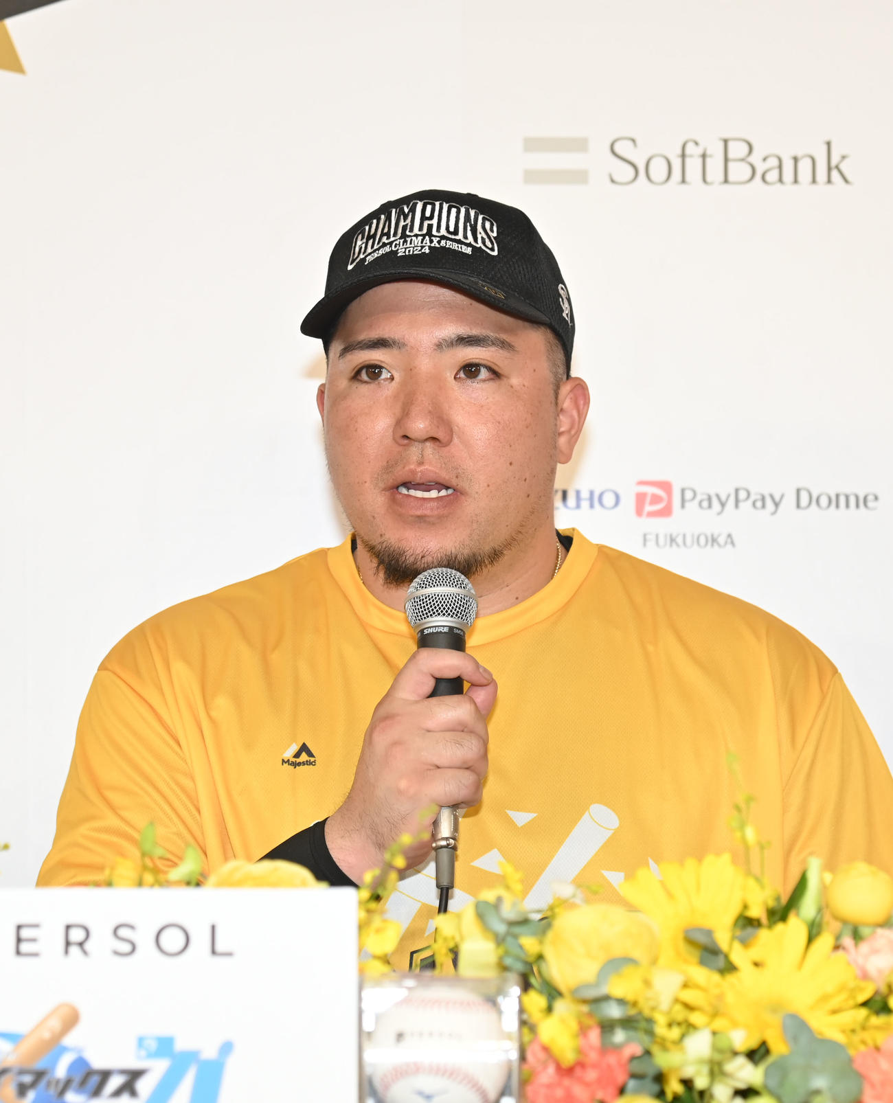 ソフトバンク対日本ハム　記者会見に応じる山川（撮影・林敢治）