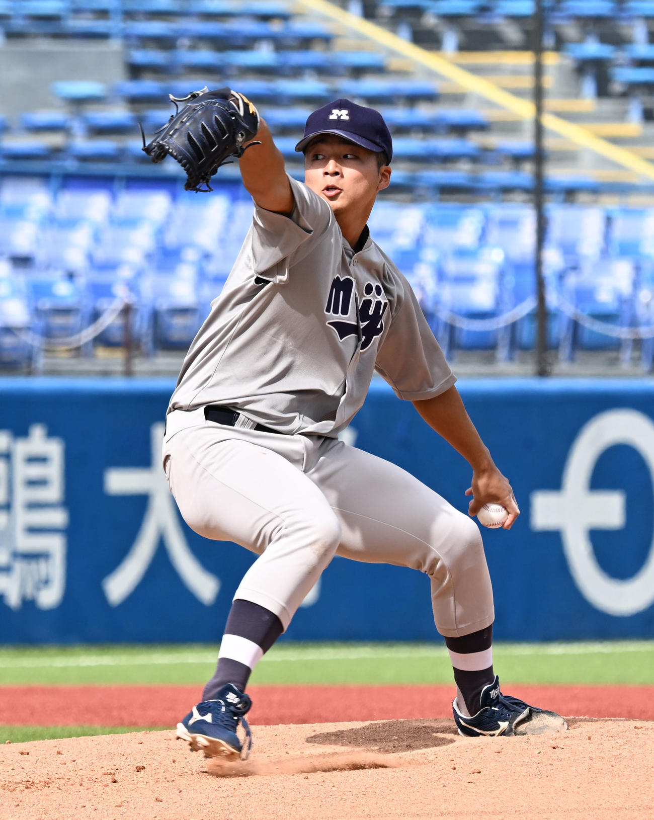 東京6大学野球秋季リーグ戦　早大対明大　早大戦に先発した明大・藤江（撮影・千葉一成）