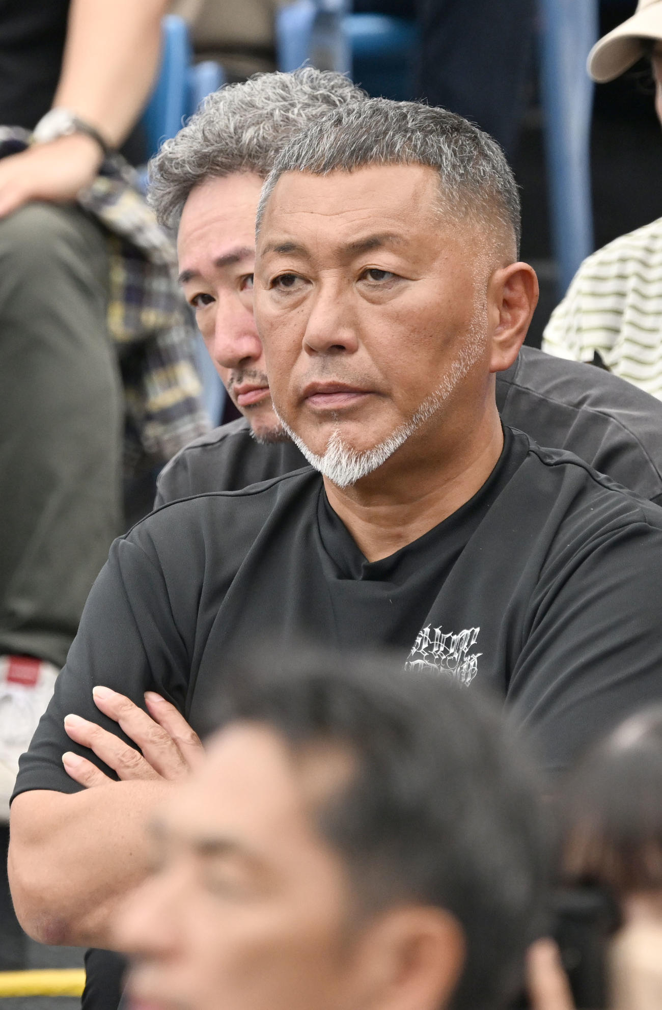 法大―慶大戦を観戦する清原和博さん（撮影・千葉一成）