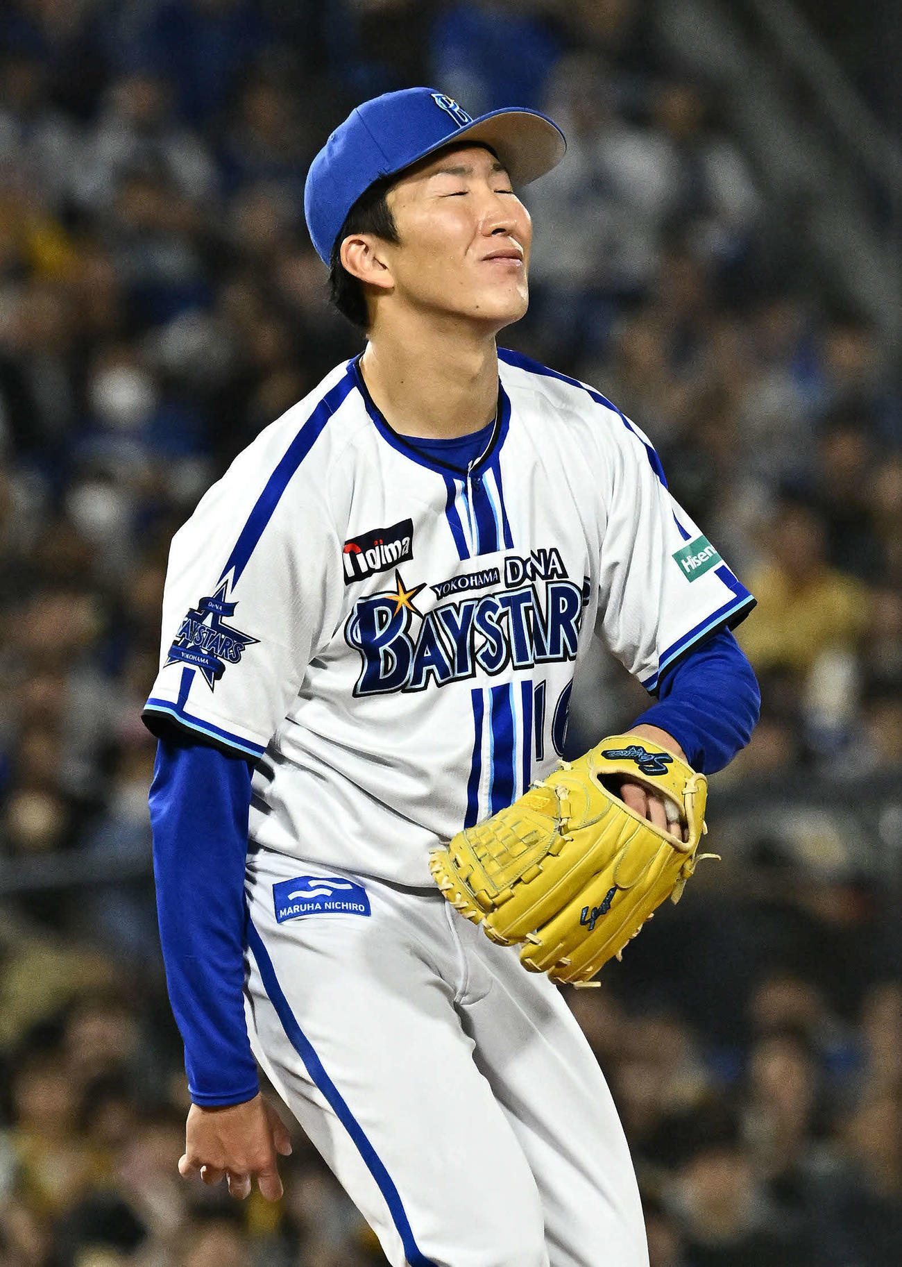 DeNA対ソフトバンク　1回表ソフトバンク2死一塁、山川に先制2点本塁打を許し厳しい表情の大貫（撮影・滝沢徹郎）