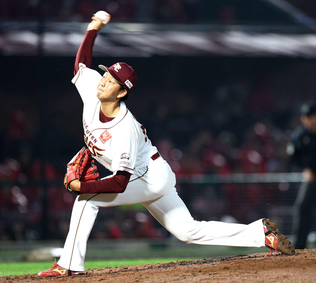 楽天対オリックス　プロ初登板の坂井陽翔（24年10月6日撮影）