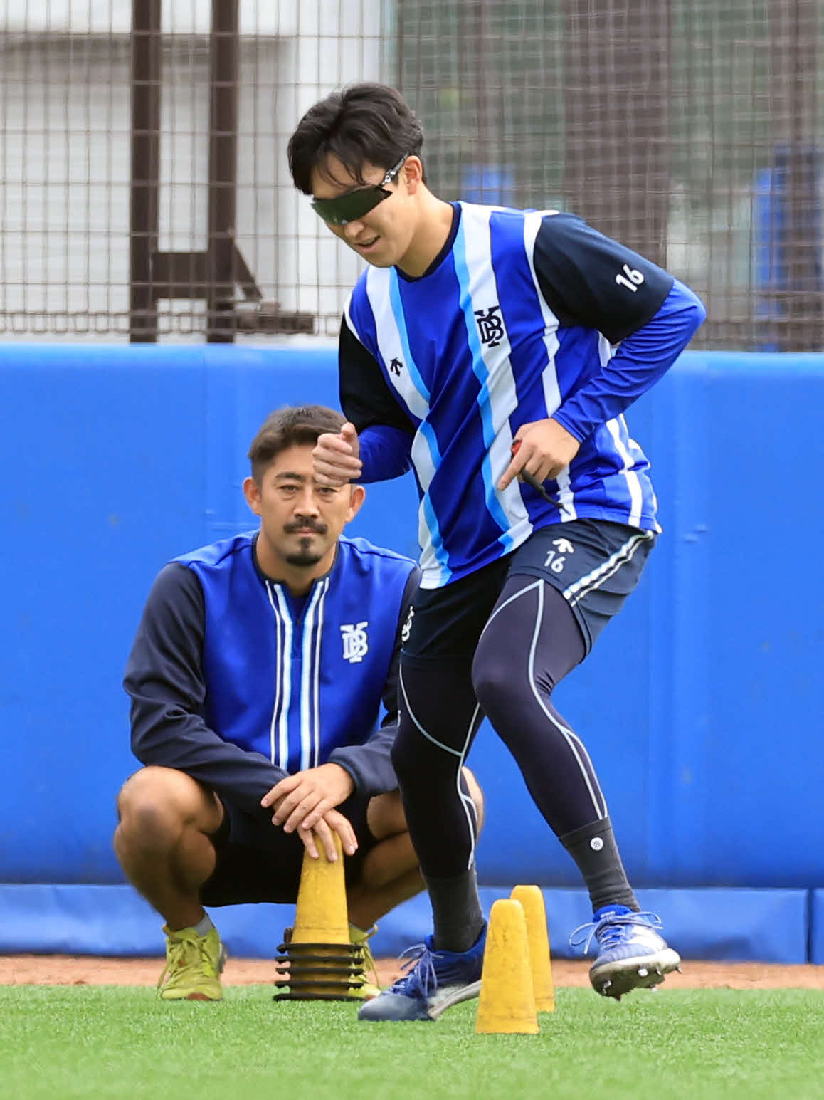 反復トレーニングするDeNA大貫（撮影・浅見桂子）