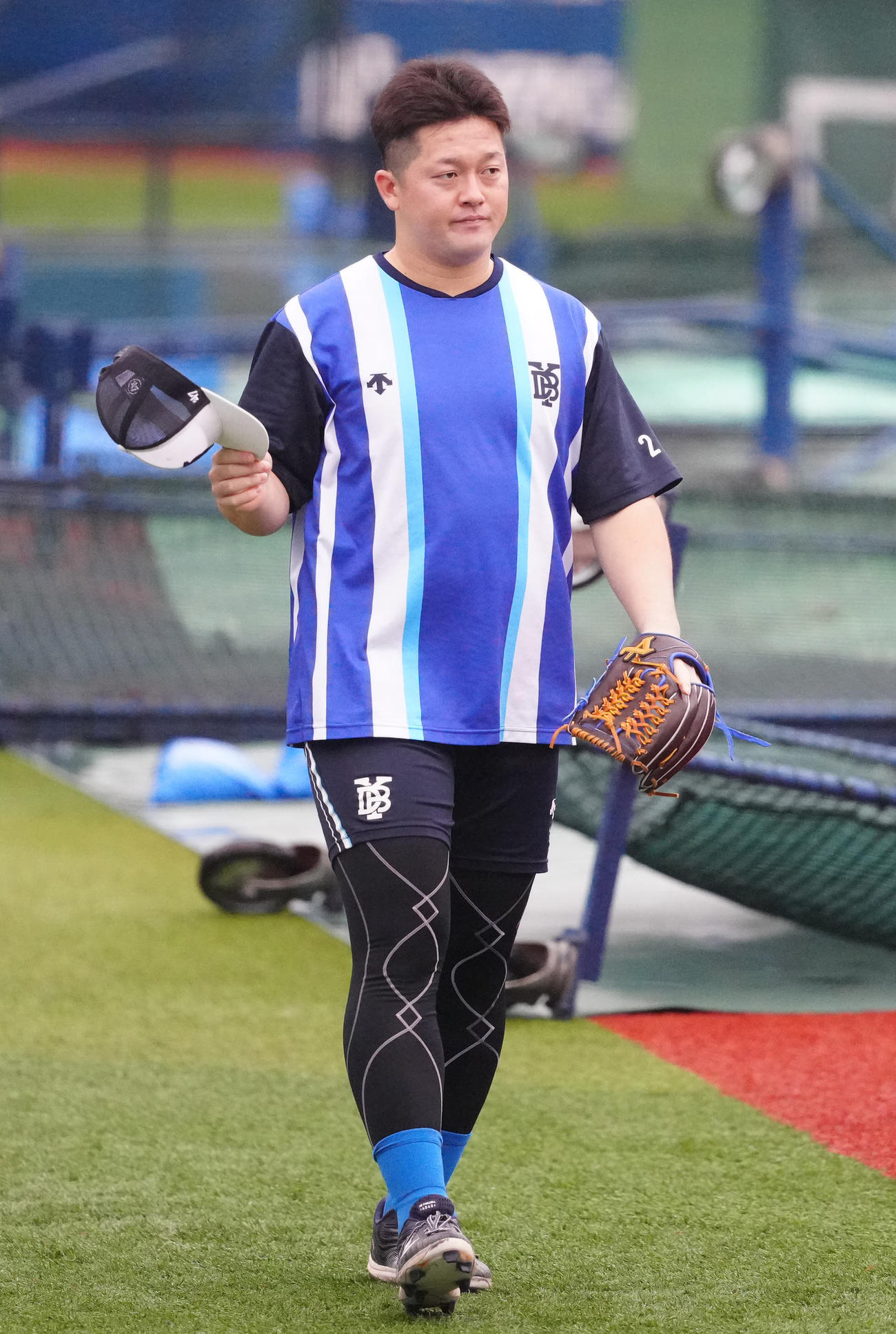 横浜スタジアムでの練習に臨むDeNA牧（撮影・江口和貴）