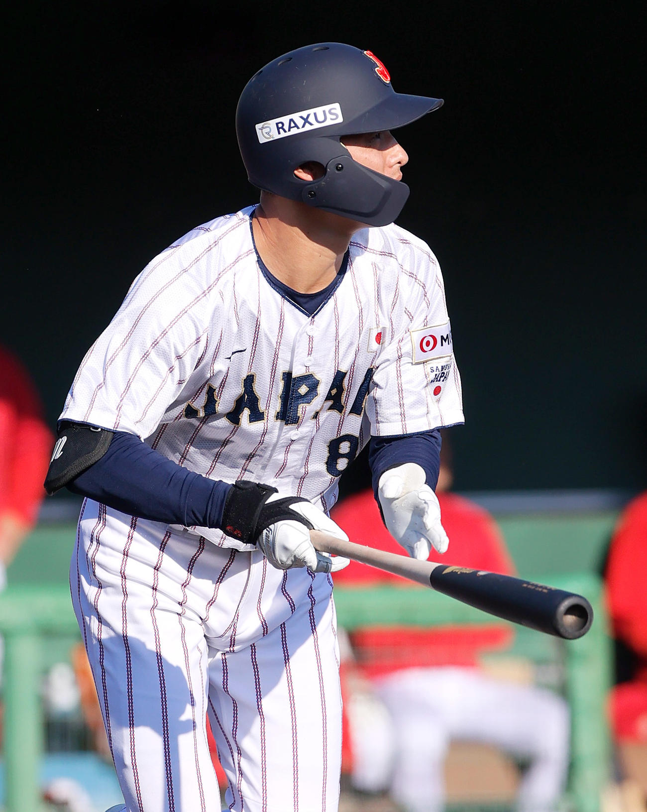 広島対侍ジャパン　7回裏侍ジャパン無死一塁、辰己は中越え適時三塁打を放つ（撮影・上山淳一）