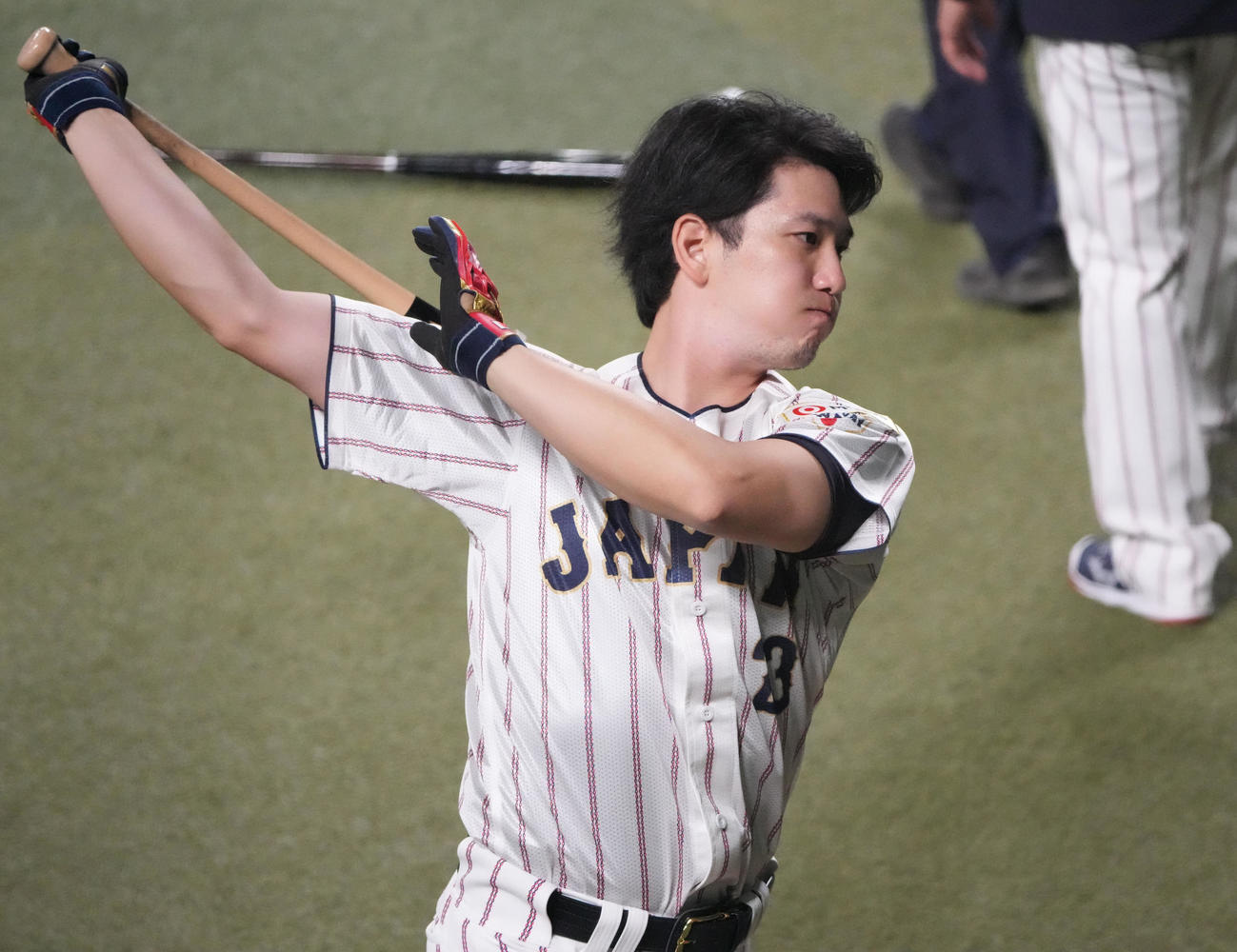 侍ジャパン練習　打撃練習をする栗原陵矢（撮影・森本幸一）