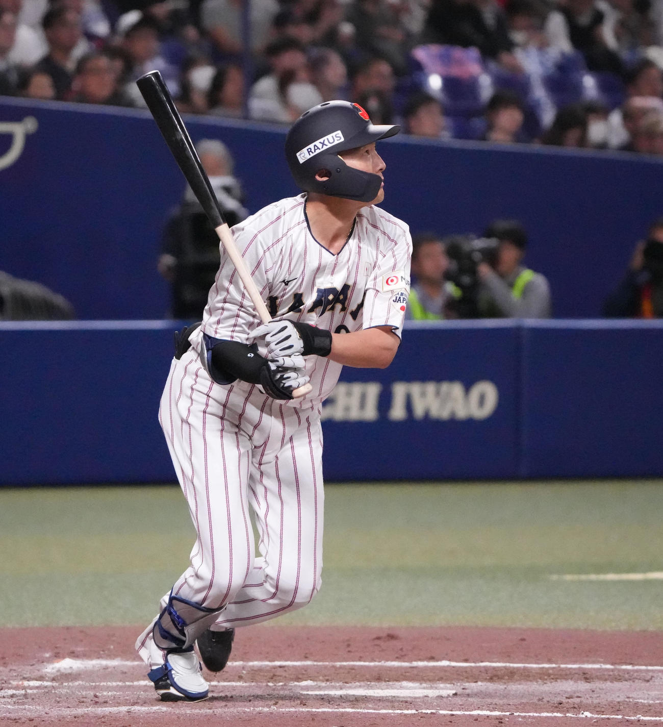 日本対チェコ　6回裏日本無死、右中間へ三塁打を放つ源田（撮影・森本幸一）