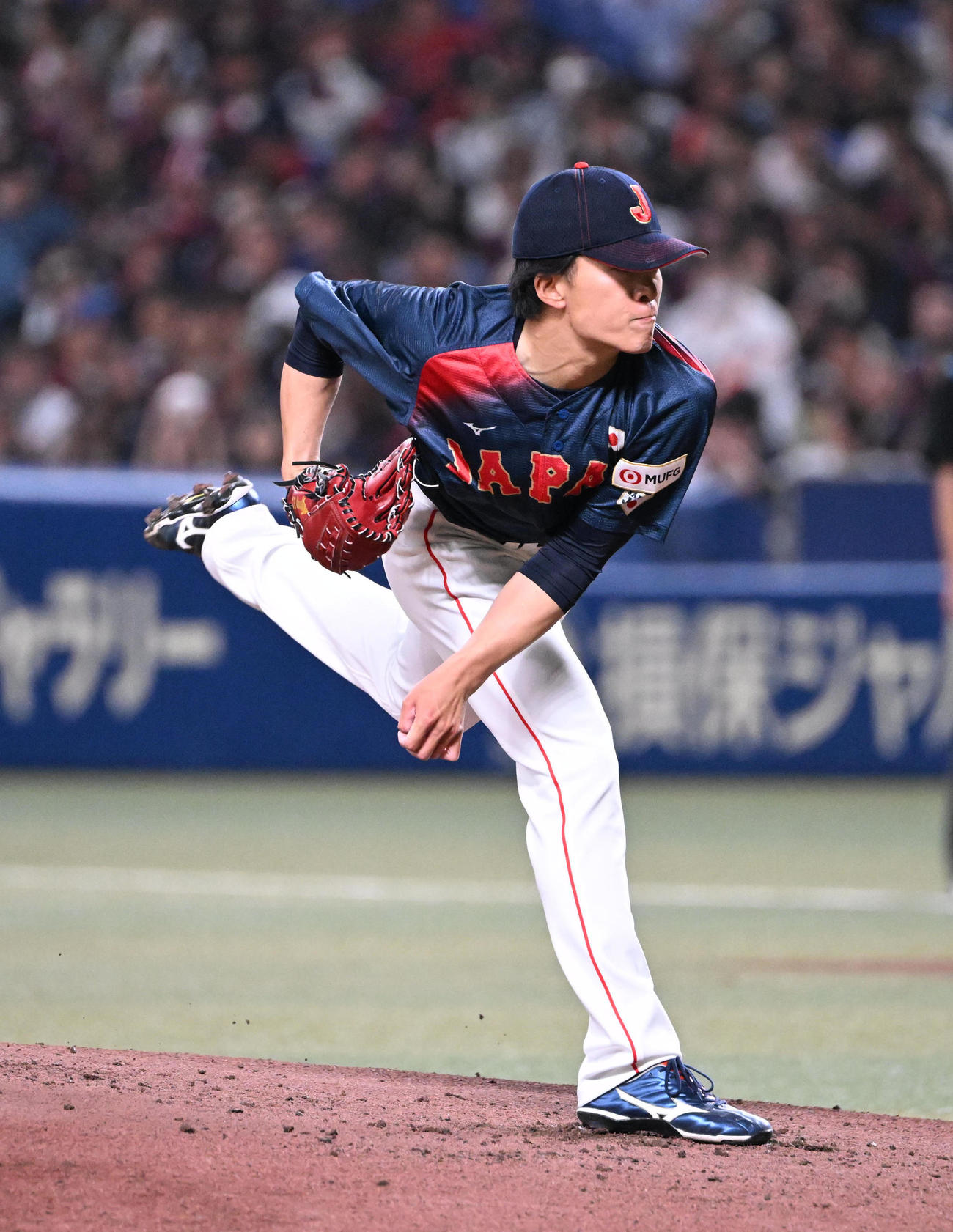 日本対チェコ　力投する日本先発の早川（撮影・和賀正仁）