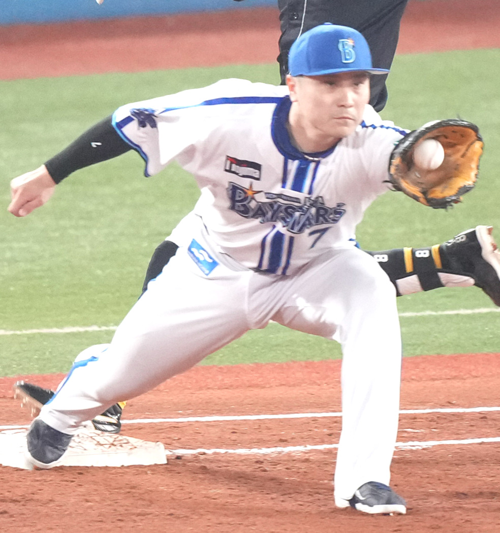 佐野恵太（2024年10月27日撮影）