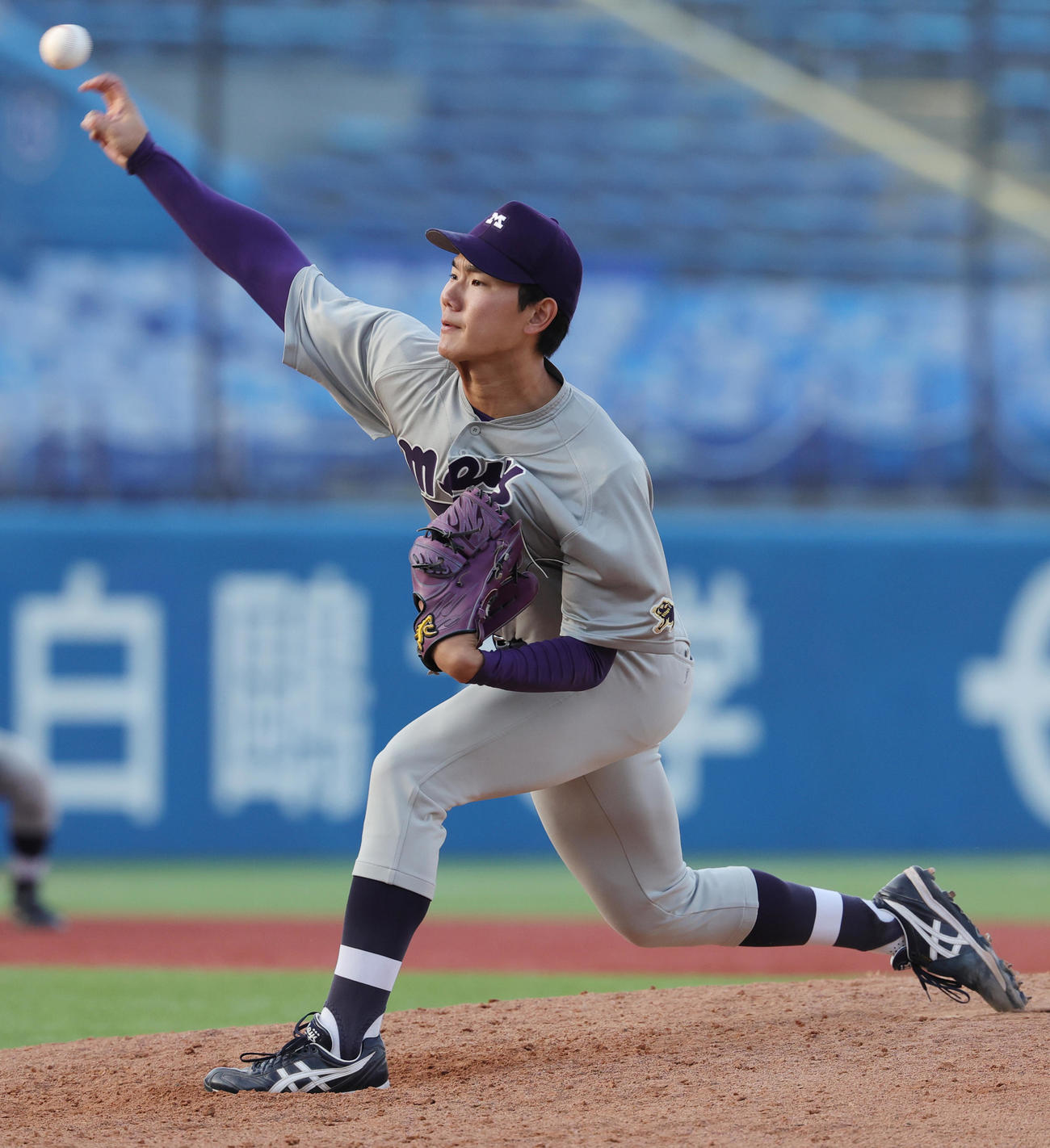力投する明大・浅利（2024年11月12日）