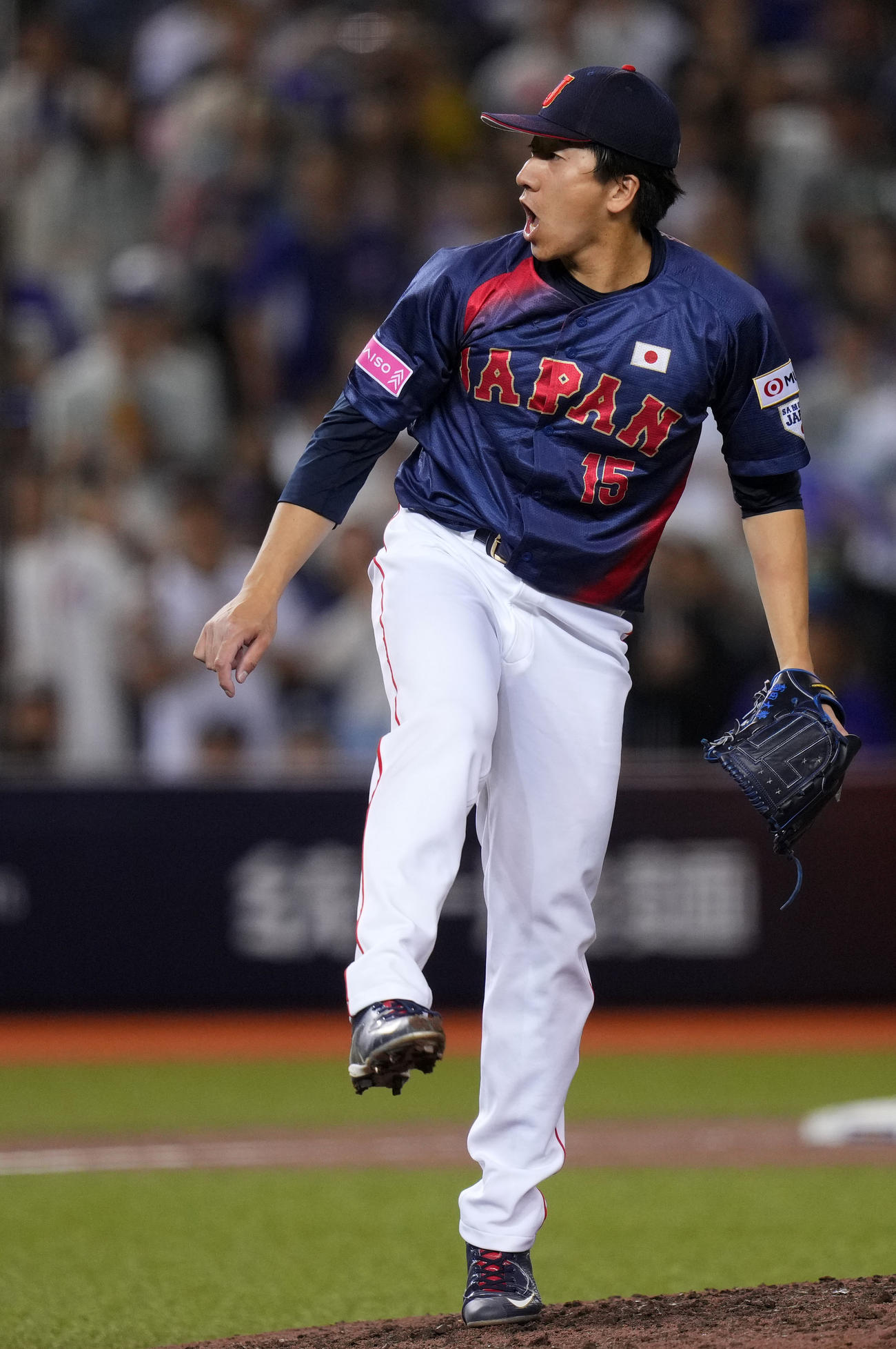 日本対台湾　9回裏から登板した大勢（撮影・横山健太）