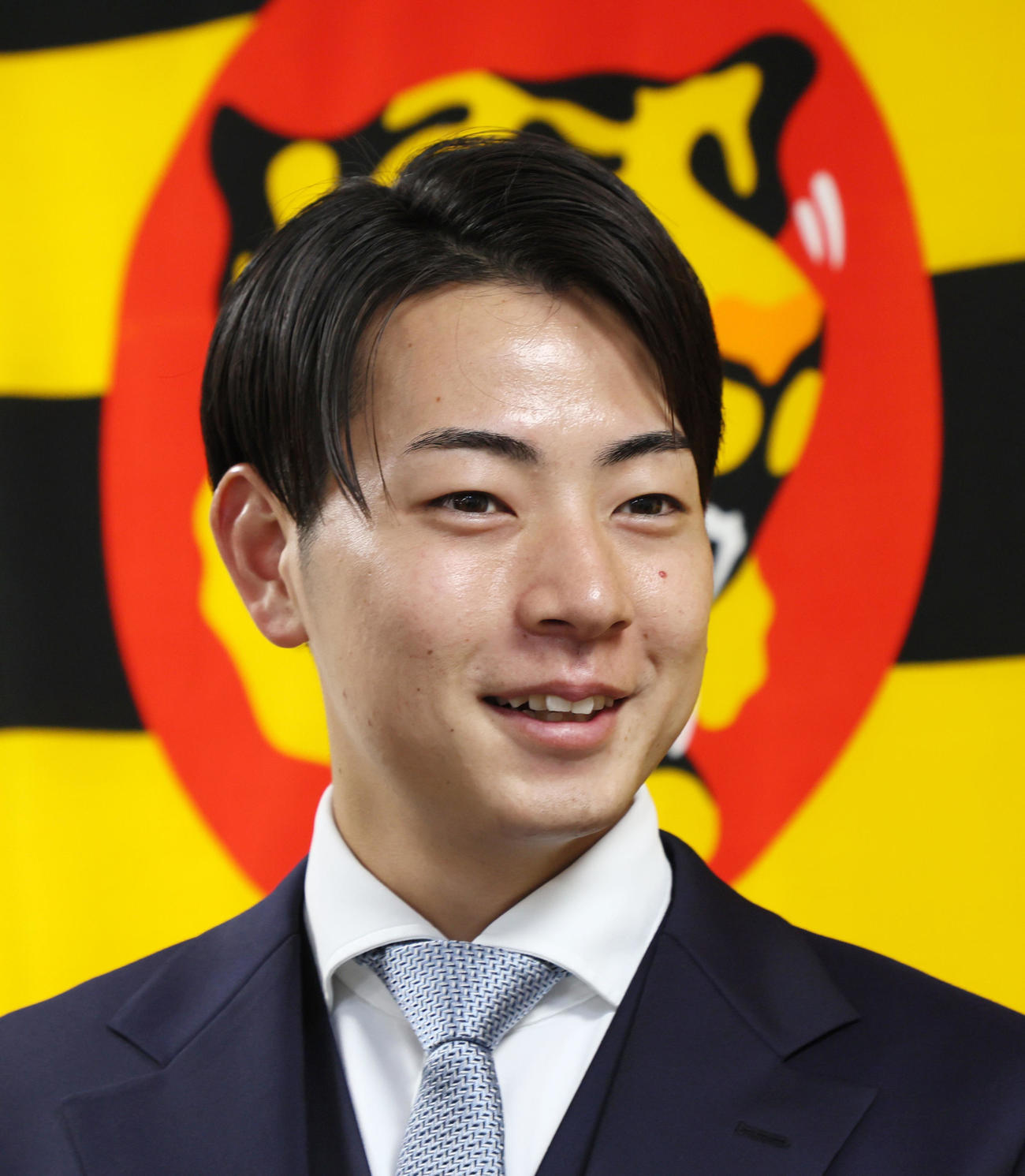 契約更改を終えた下村は順調な回復を伝えた（撮影・加藤哉）
