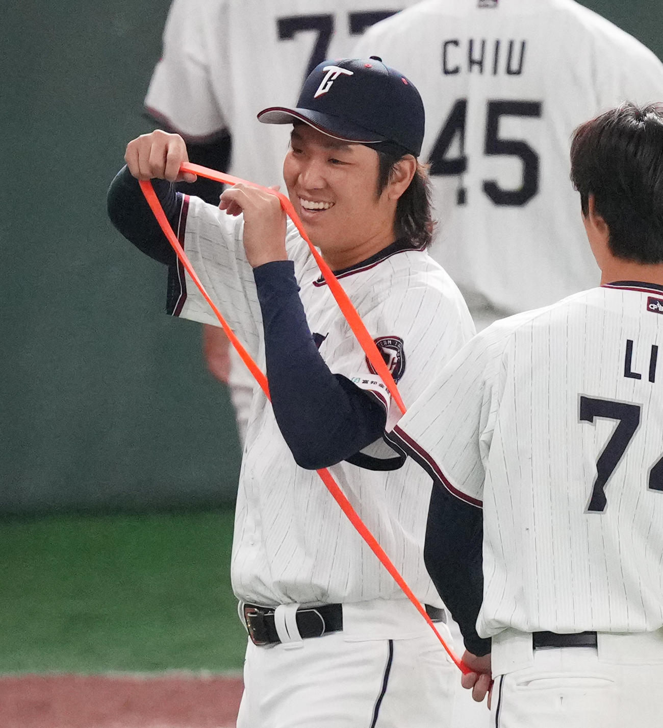 23年11月、アジアプロ野球チャンピオンシップに向けての練習で笑顔を見せた台湾の古林