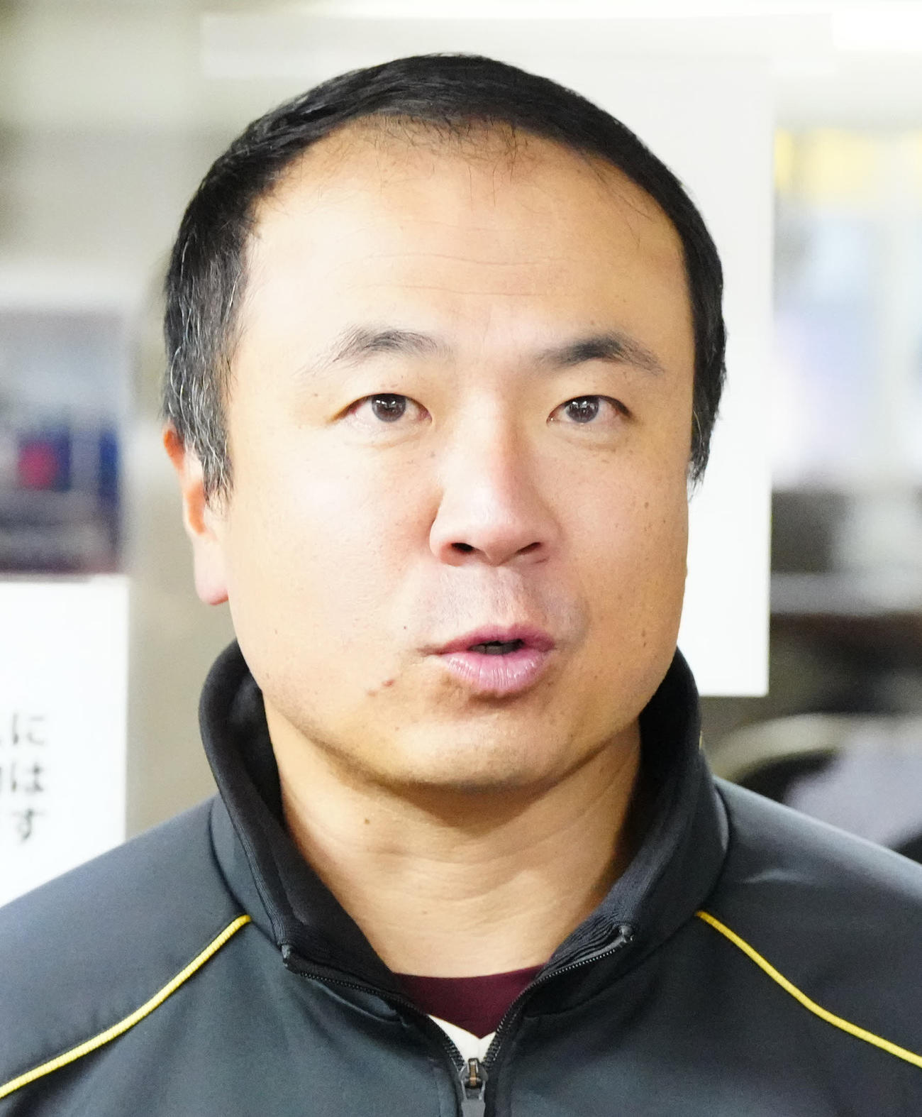 福岡大対日体大　試合後、取材に応じる福岡大・堀監督（撮影・江口和貴）