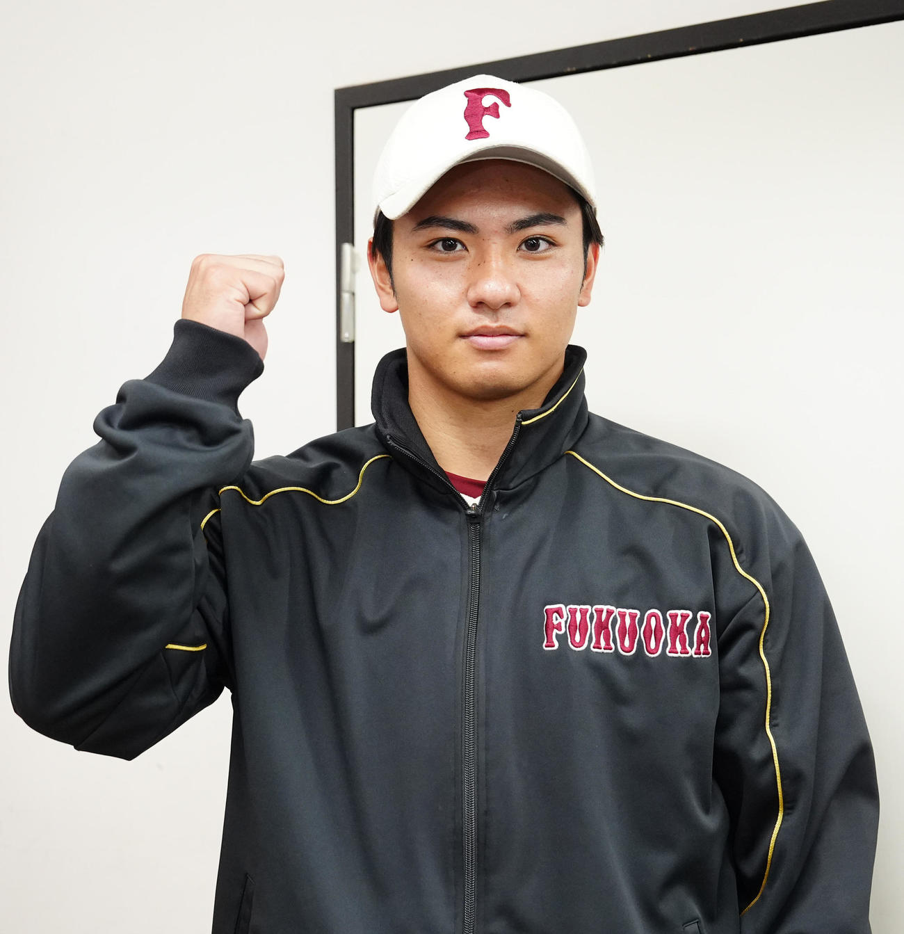 福岡大対日体大　試合後、ガッツポーズを見せる福岡大・朝吹（撮影・江口和貴）