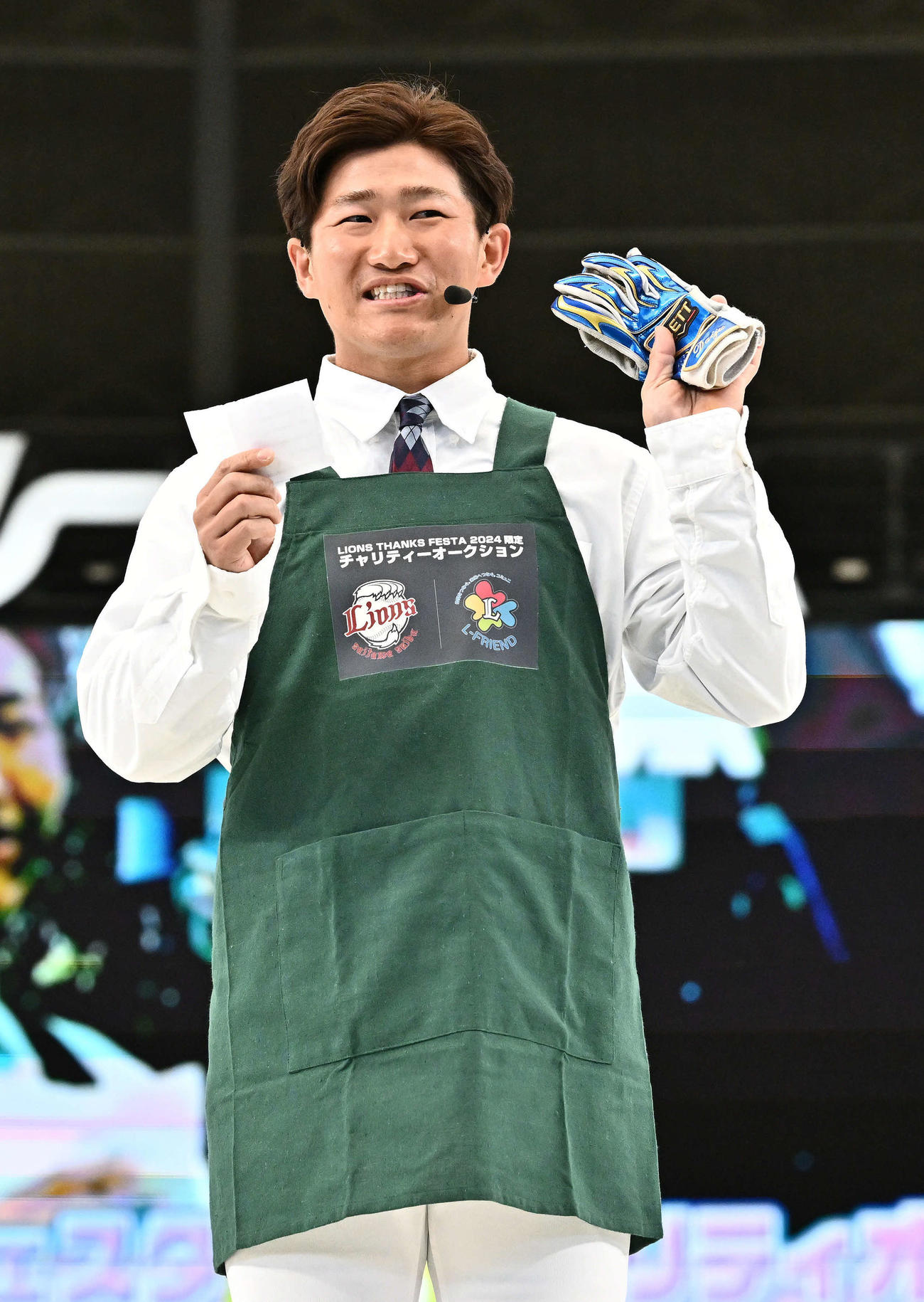 オープニングでファンに話すジャパネット野村こと西武野村大（撮影・滝沢徹郎）