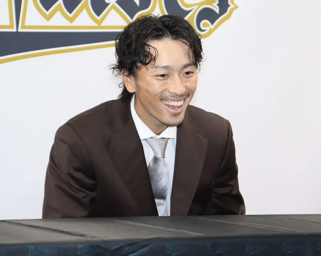 契約更改を終え、会見するオリックス福田（撮影・中島麗）