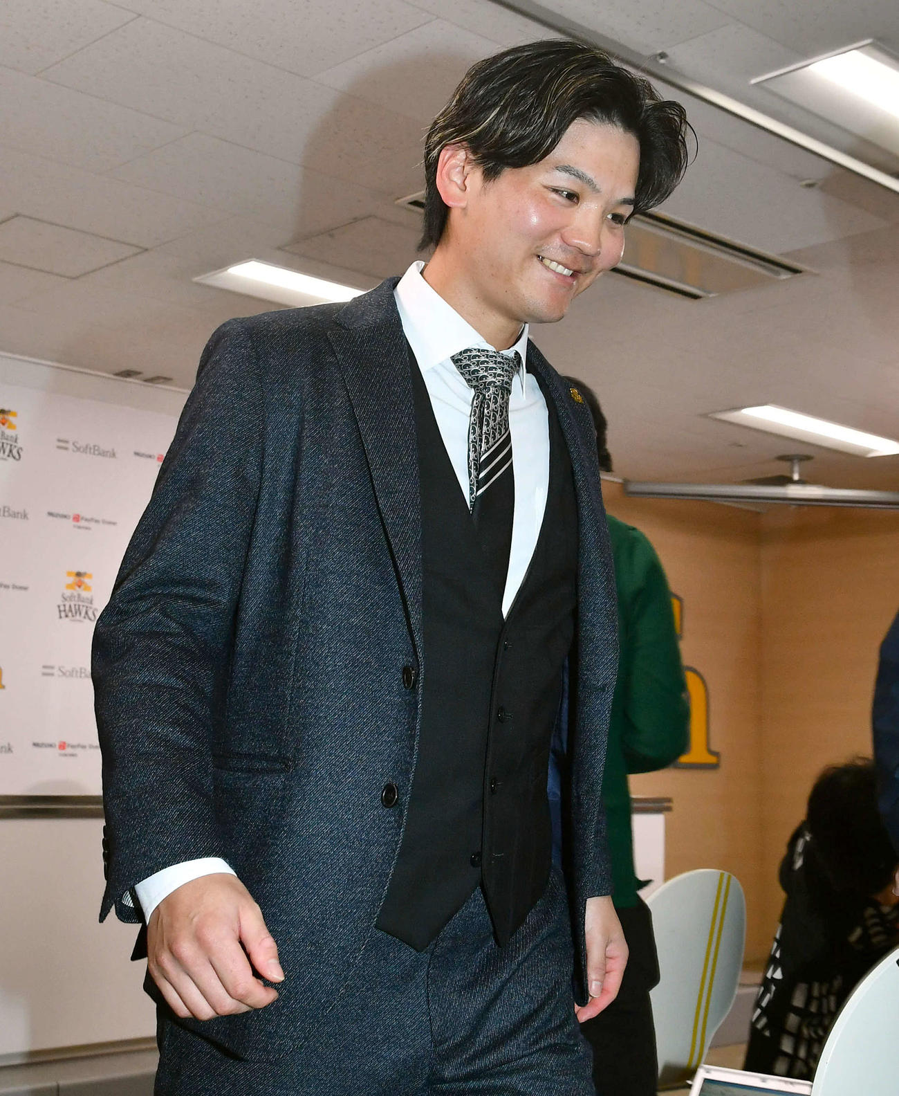 600万円アップで更改を終えたソフトバンク緒方（撮影・岩下翔太）
