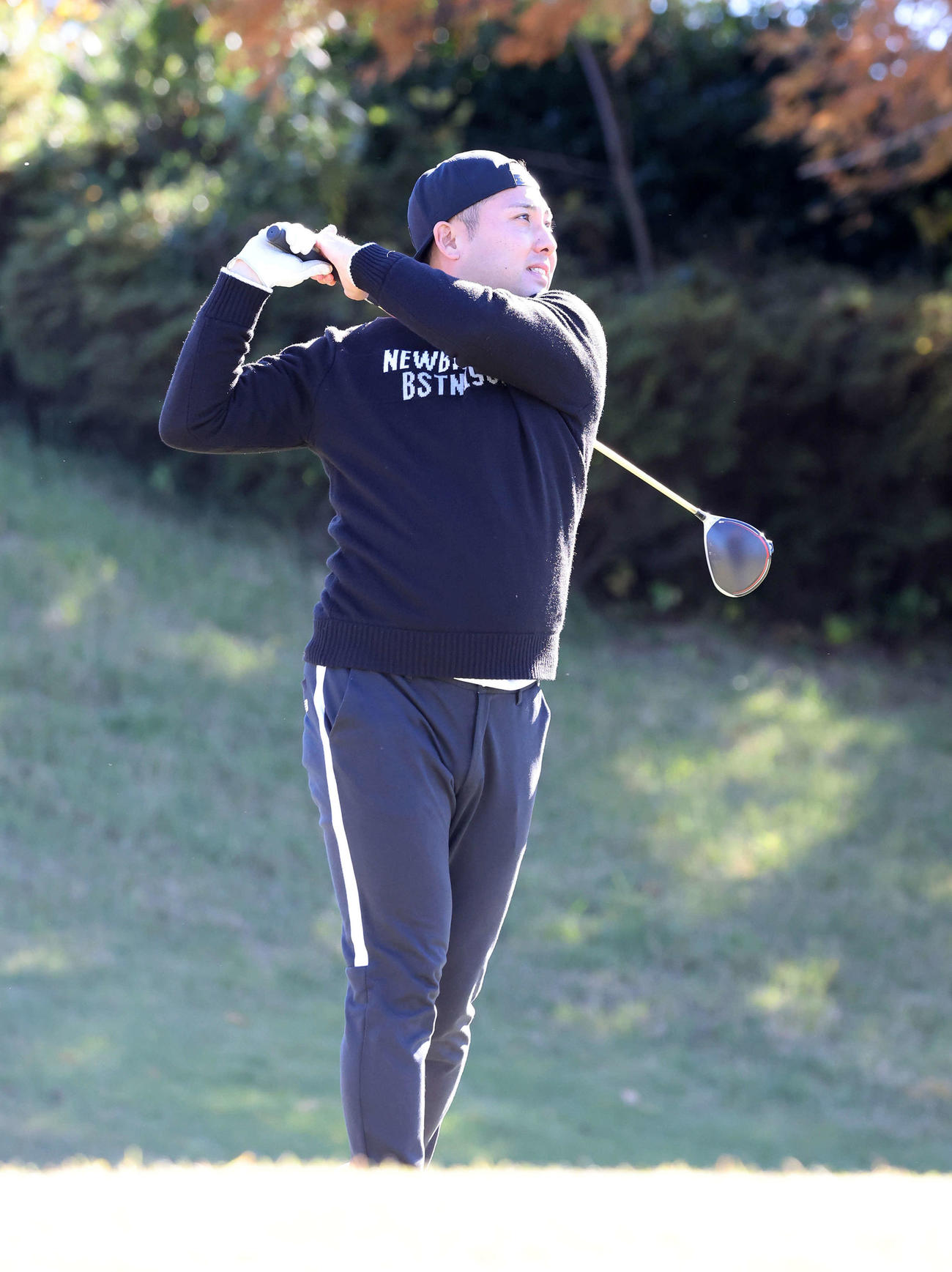 巨人軍納会ゴルフコンペに参加した巨人今村（撮影・鈴木正人）