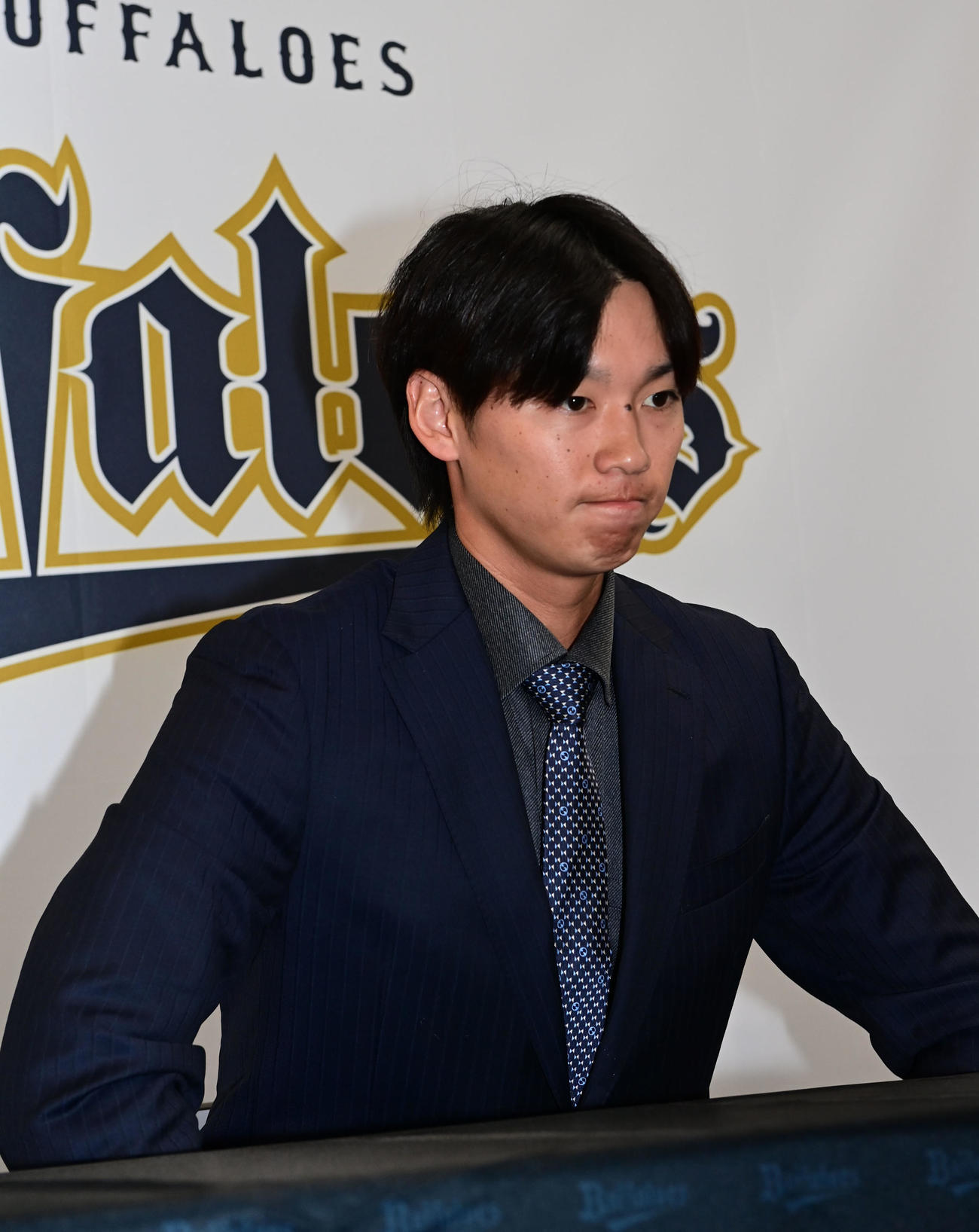 ダウンで契約更改したオリックス石川（撮影・和賀正仁）