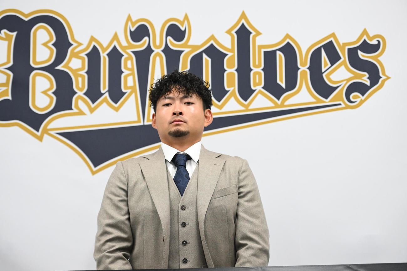 けがの影響もありダウンとなったオリックス小木田（撮影・和賀正仁）