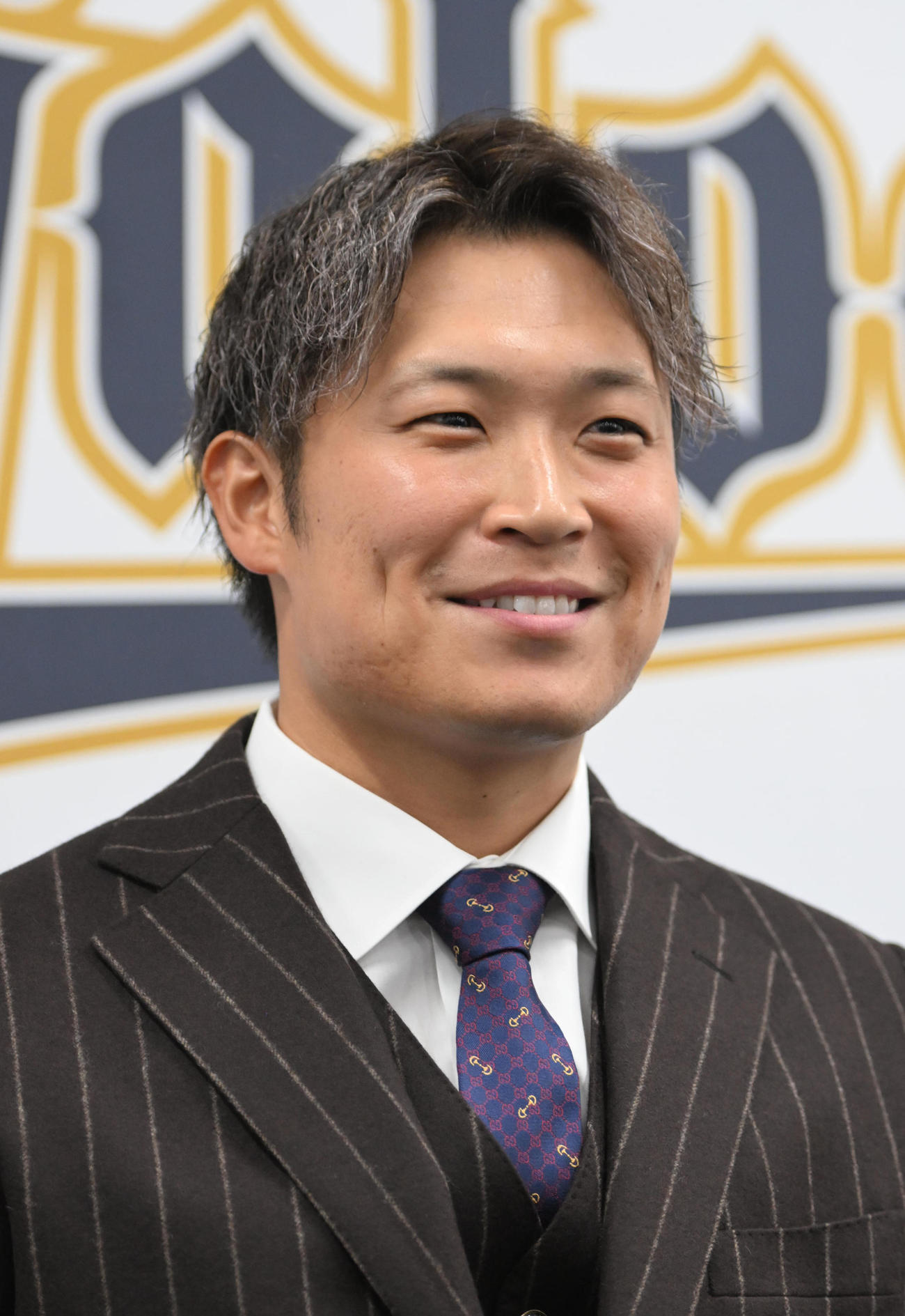 契約更改を終え、来季に向けて話をするオリックス阿部（撮影・和賀正仁）