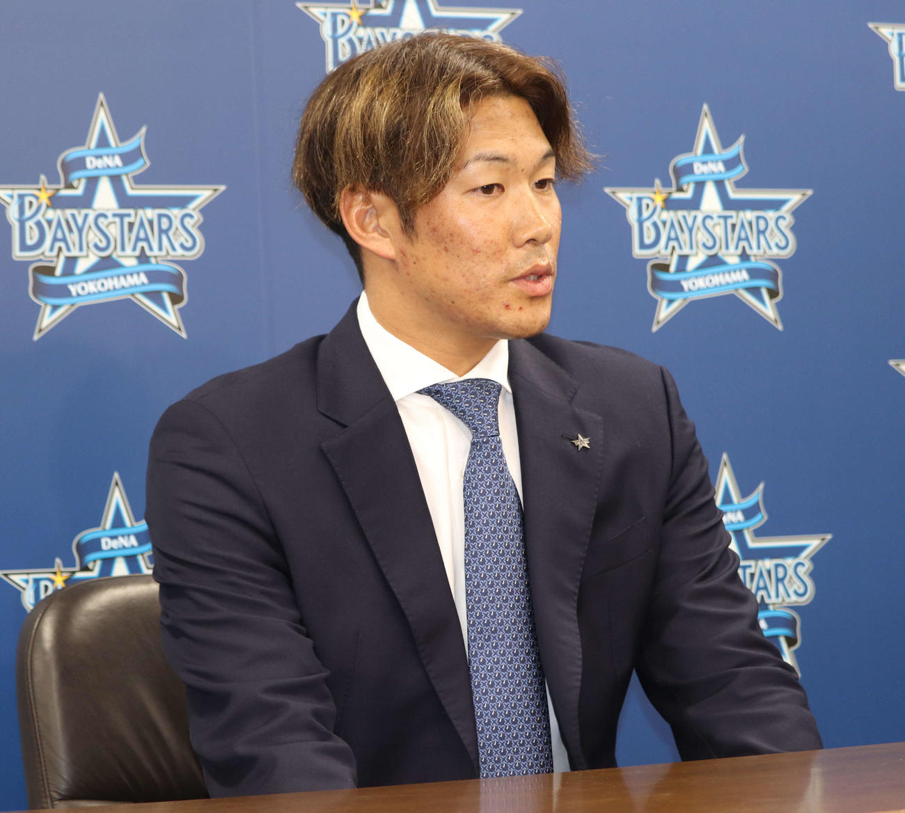 契約更改会見に出席したDeNA京田（撮影・小早川宗一郎）