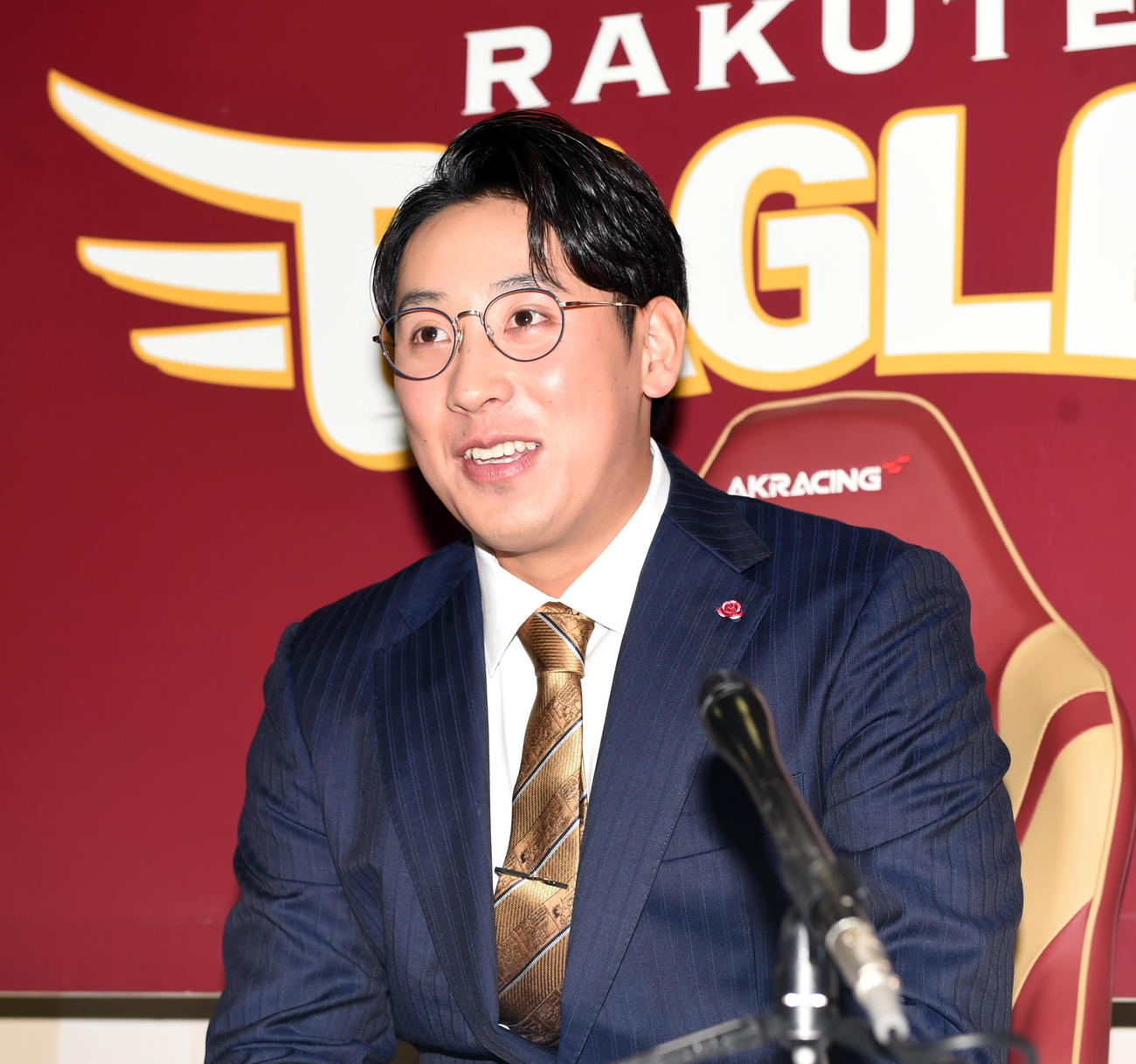 契約更改交渉に臨んだ楽天藤平（撮影・山田愛斗）