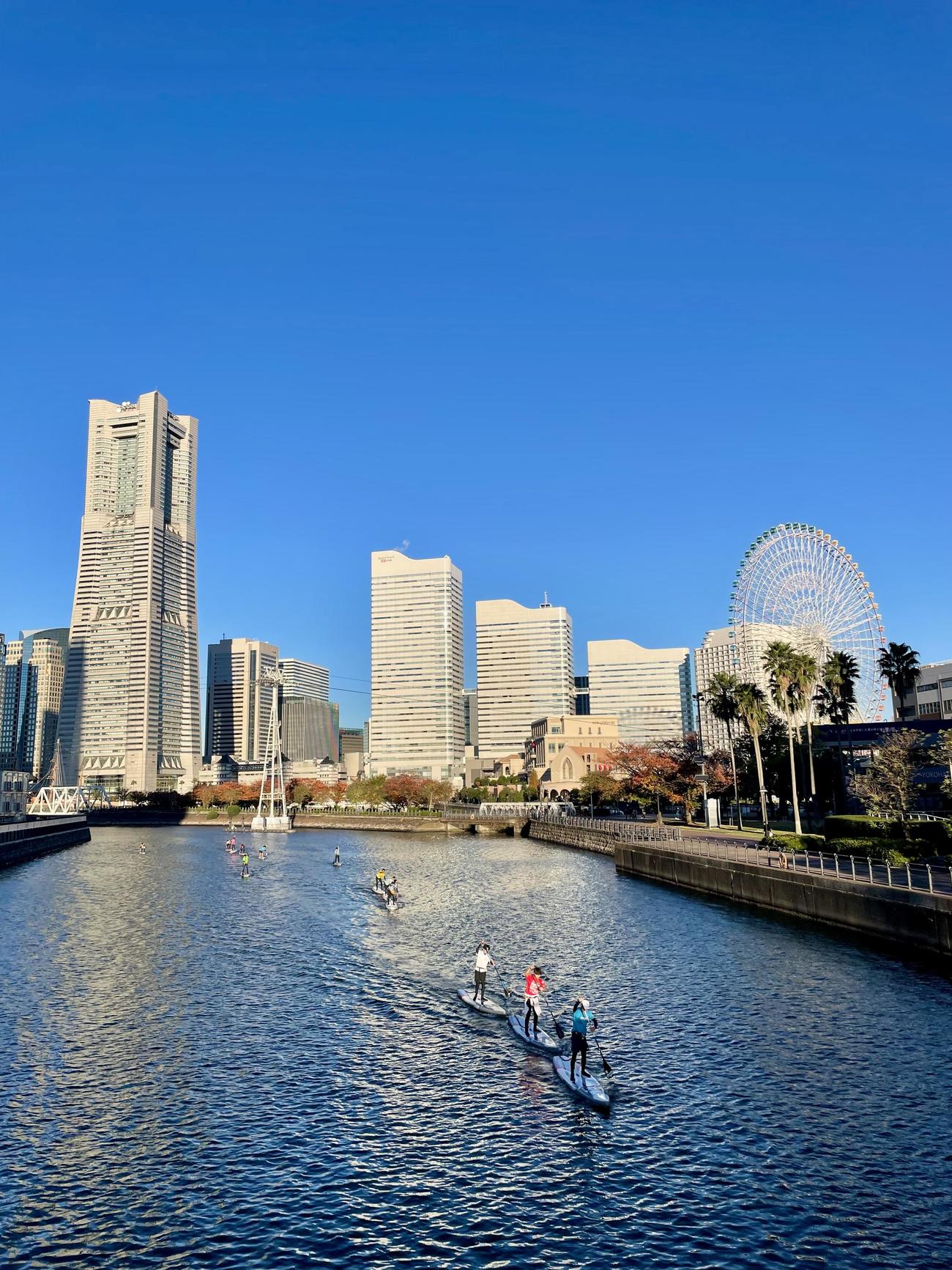 DeNAの日本一パレードが行われる横浜市は快晴（撮影・江口和貴）