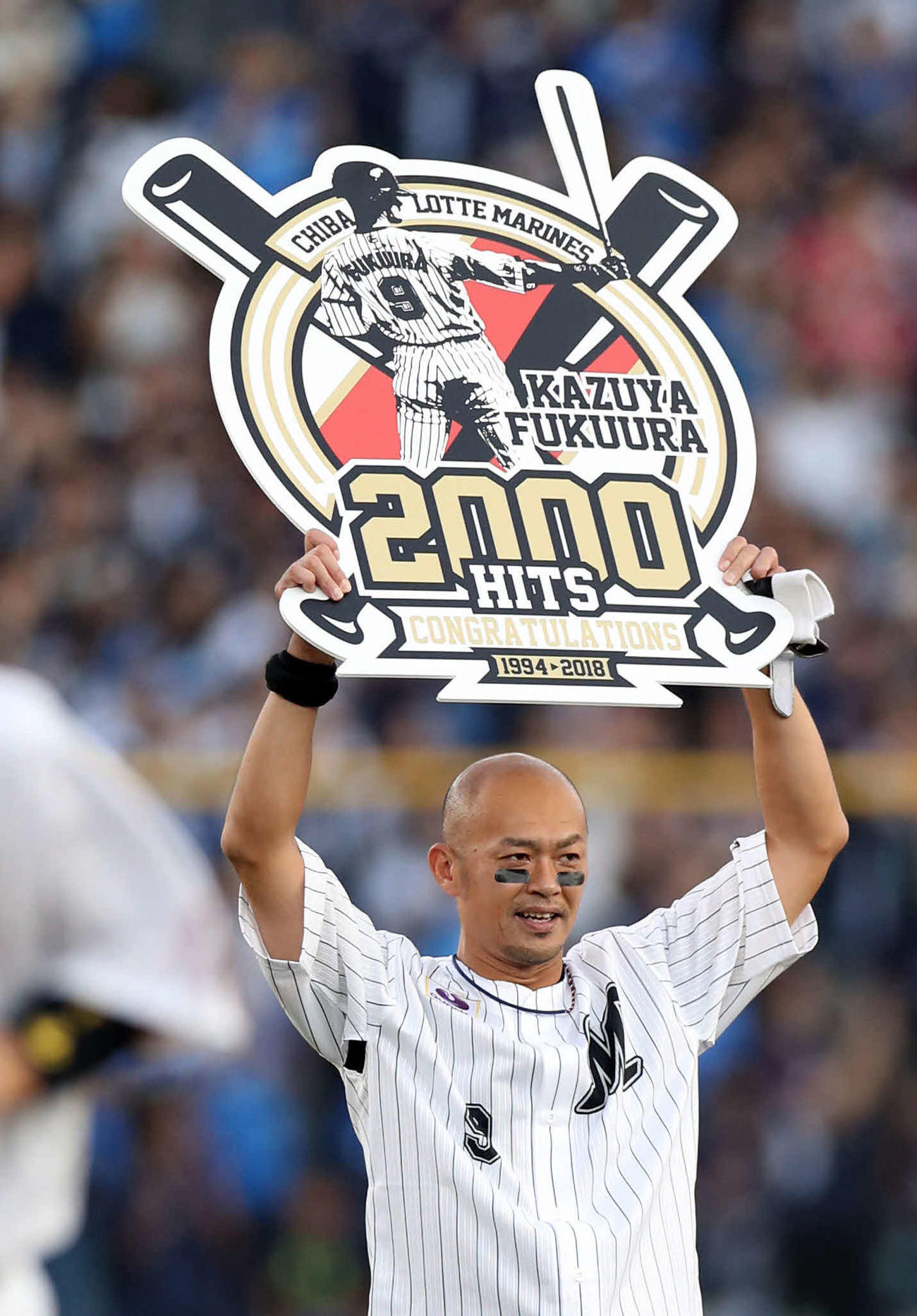 史上52人目となる2000安打を達成する福浦和也（2018年9月22日撮影）