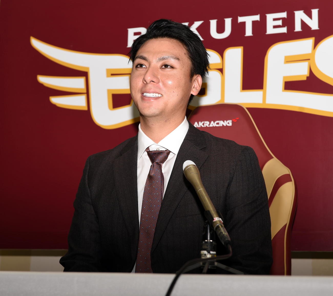 契約更改交渉に臨んだ楽天村林（撮影・山田愛斗）