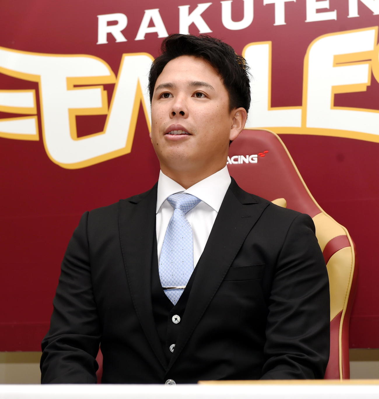 契約更改交渉に臨んだ楽天藤井（撮影・山田愛斗）